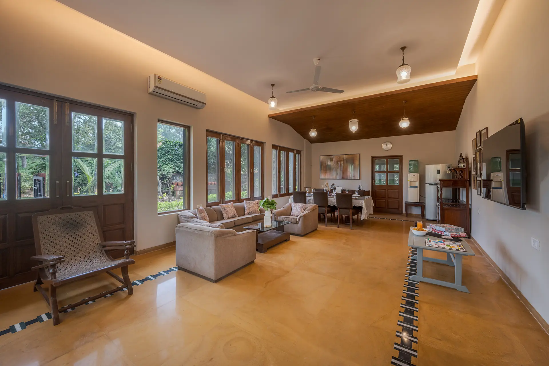 Image 11 of the property
