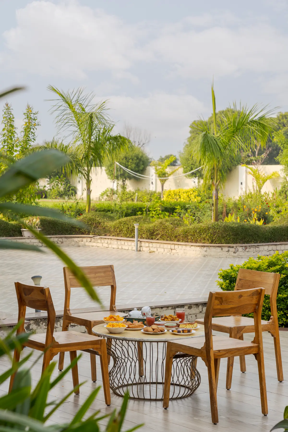 Outdoor sitting area for your Hi-tea
