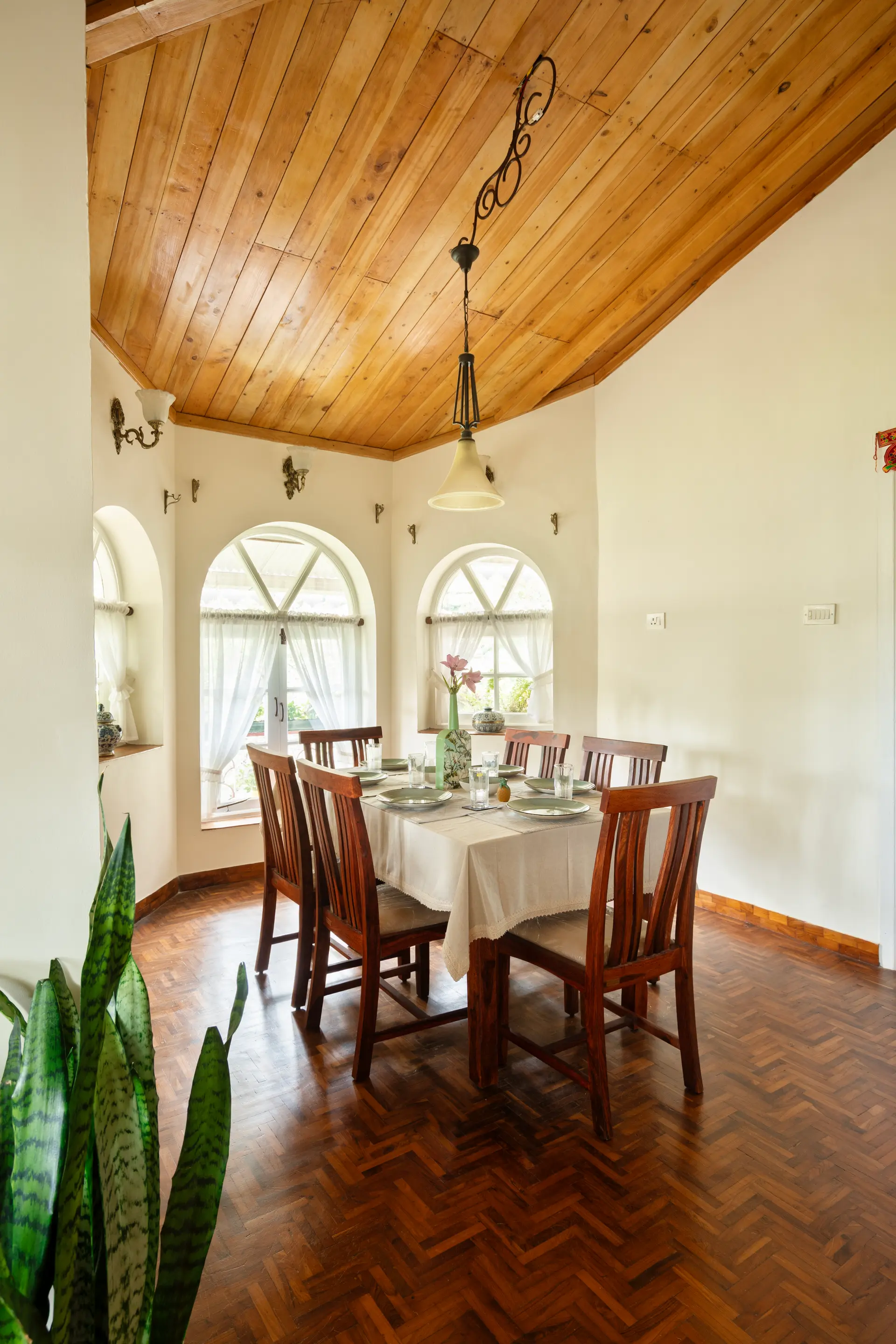 Image 15 of the property