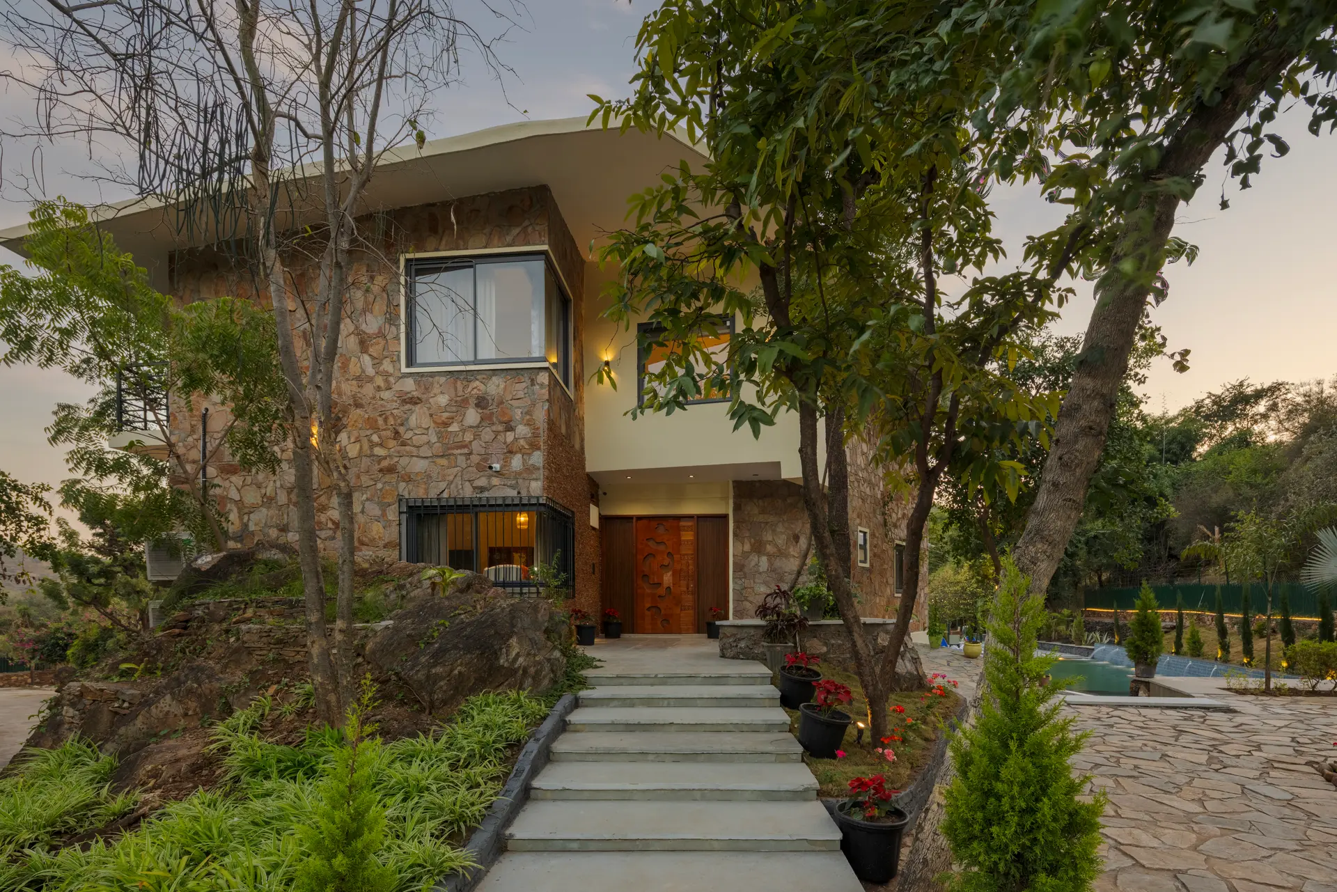 Image 9 of the property