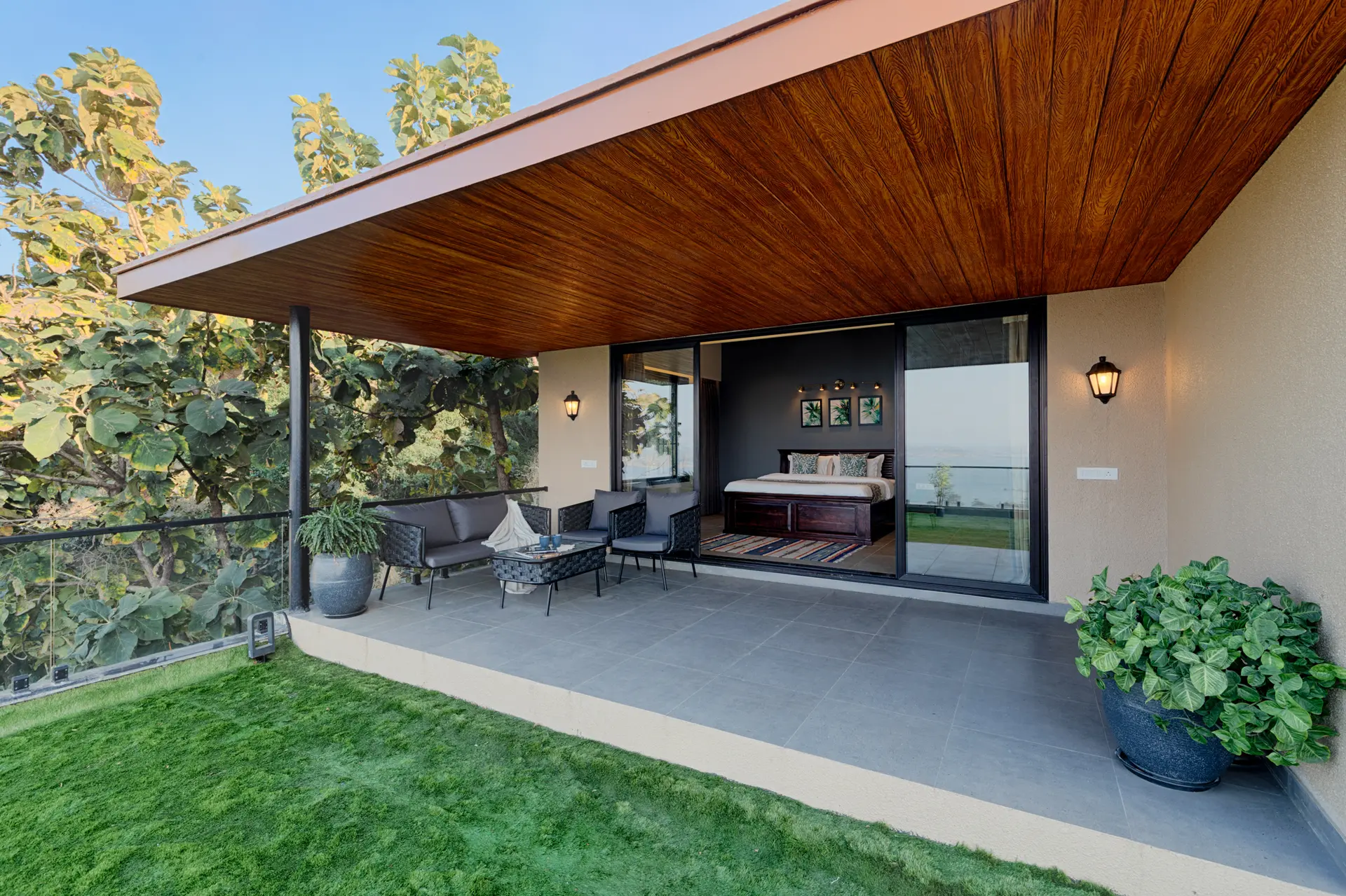 The Stillwater House