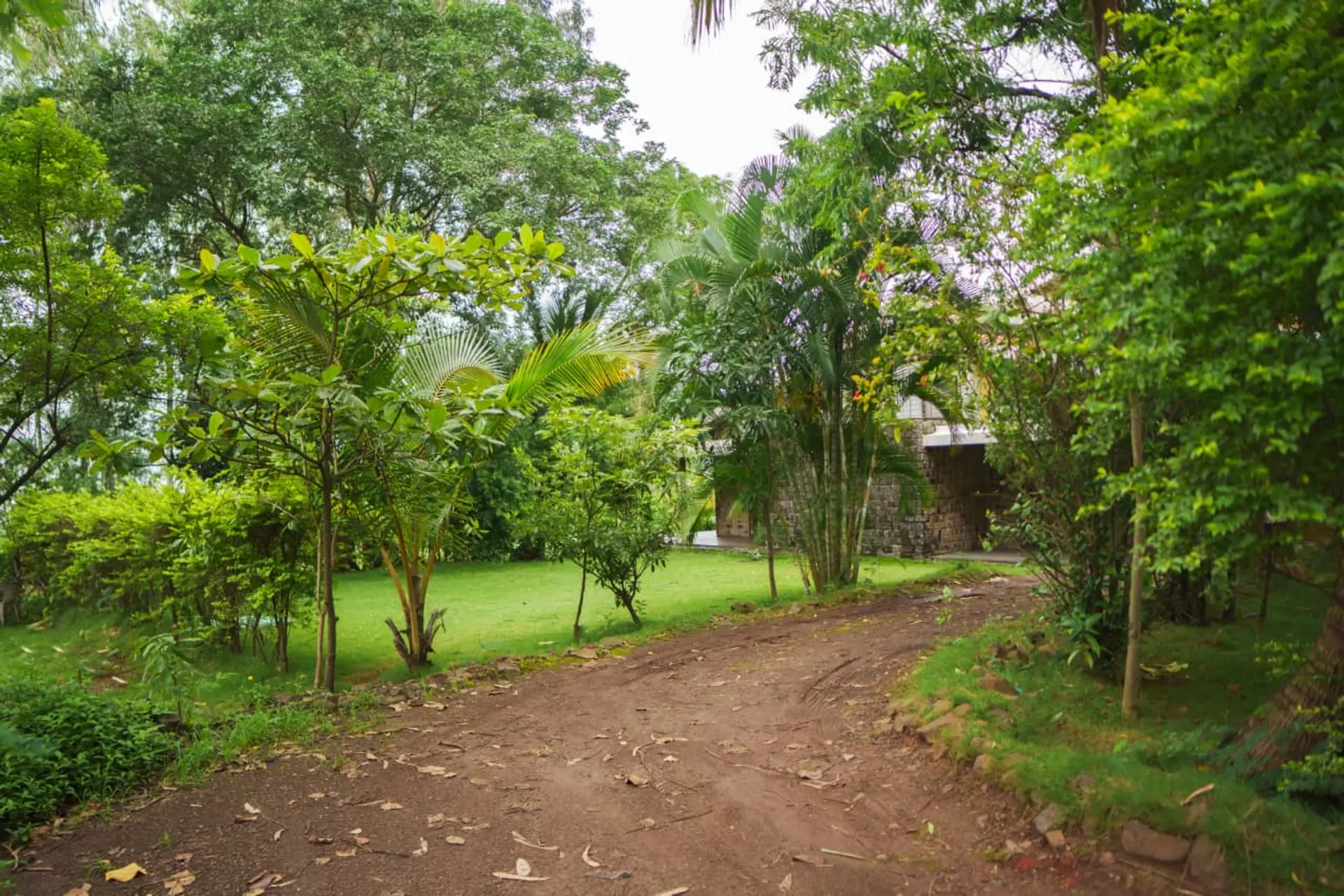 Image 34 of the property