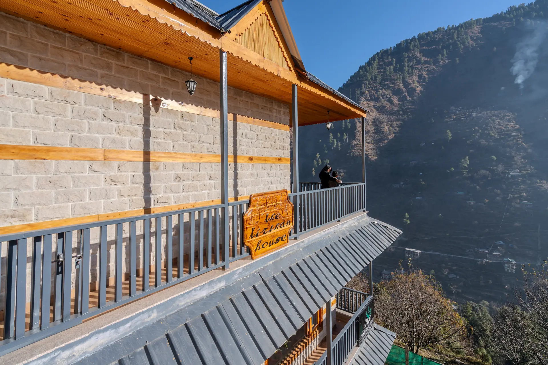 The Tirthan House ~ Terrace View