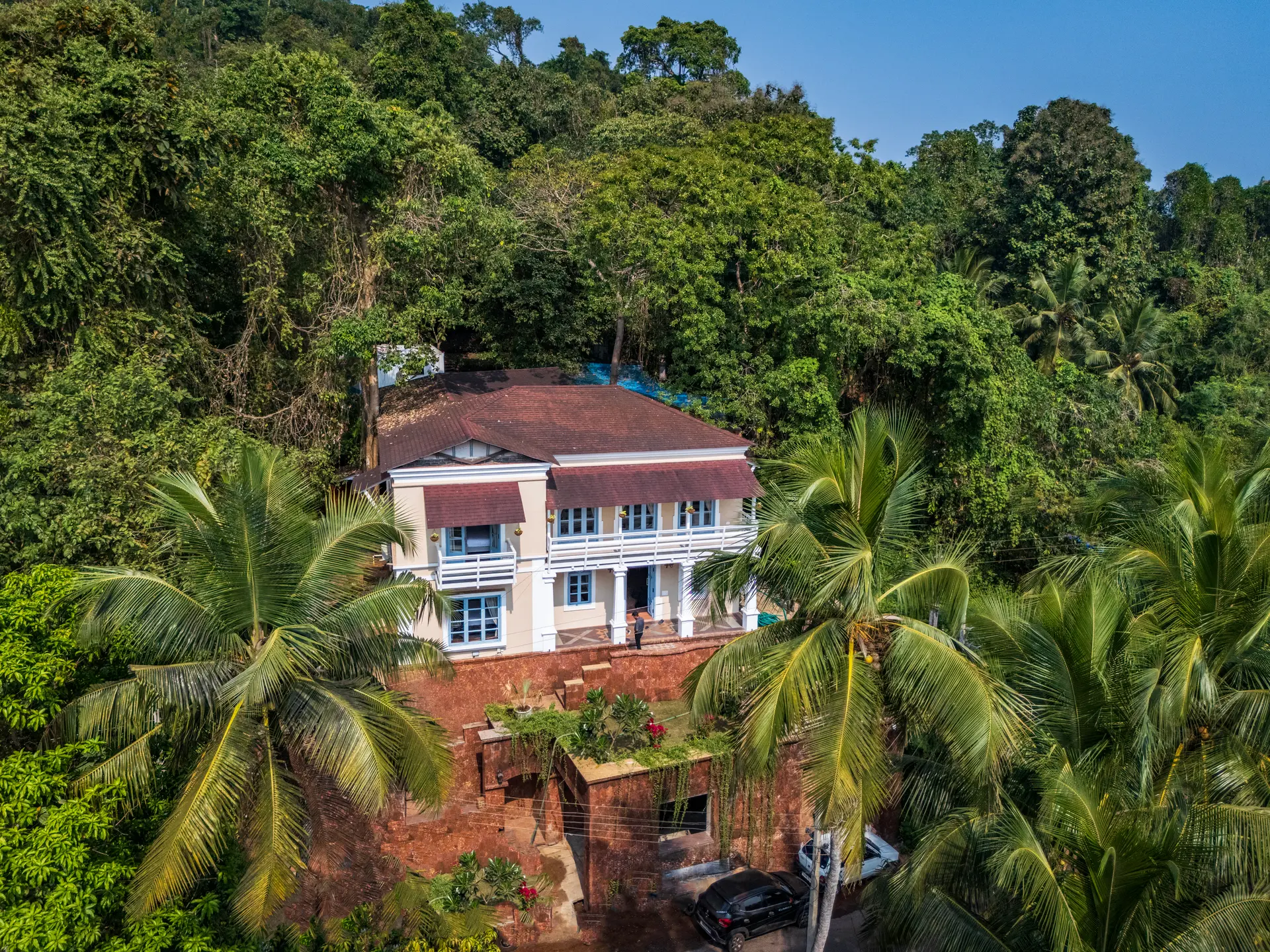 Image 12 of the property