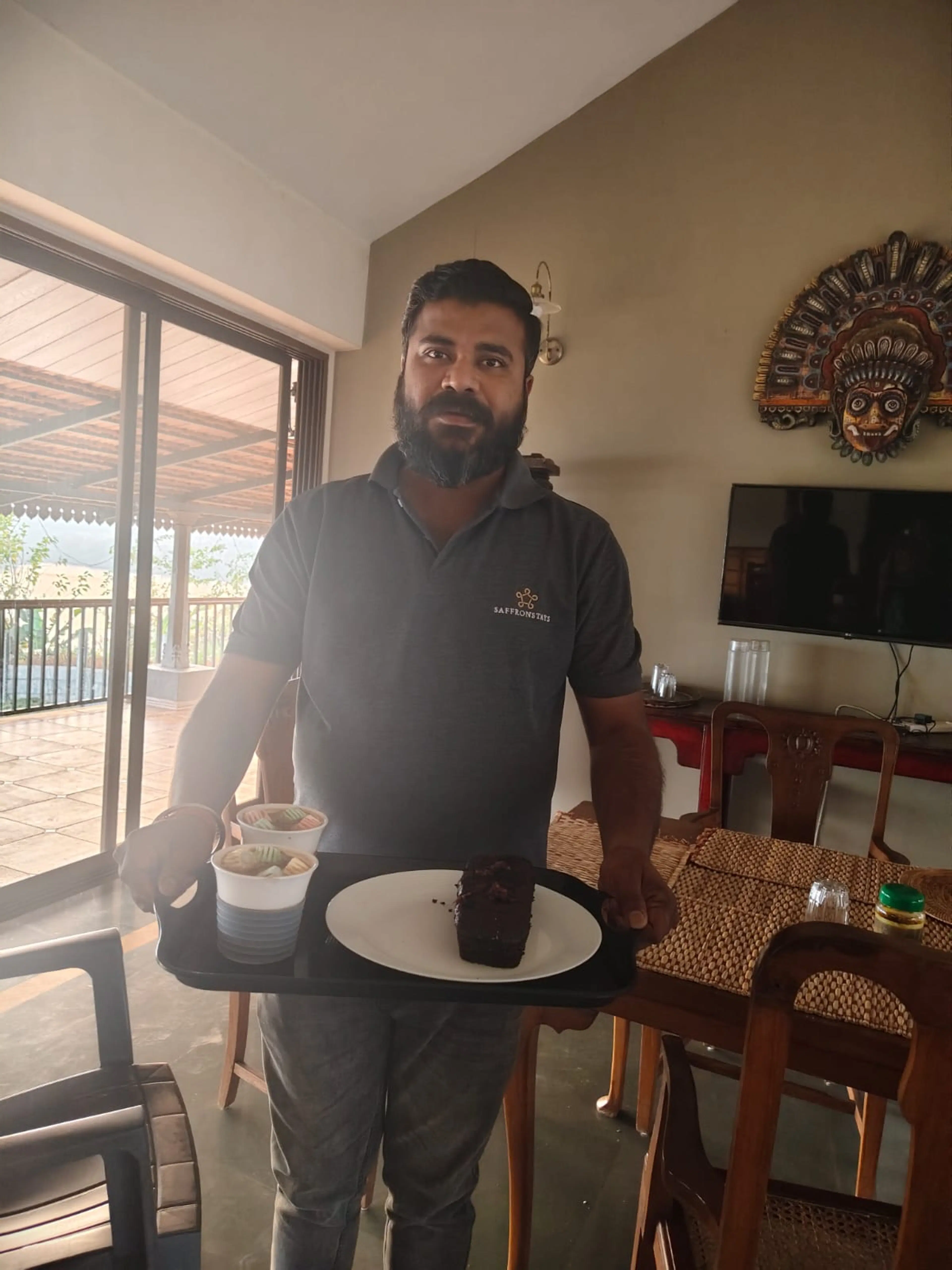  Vipul Mehra