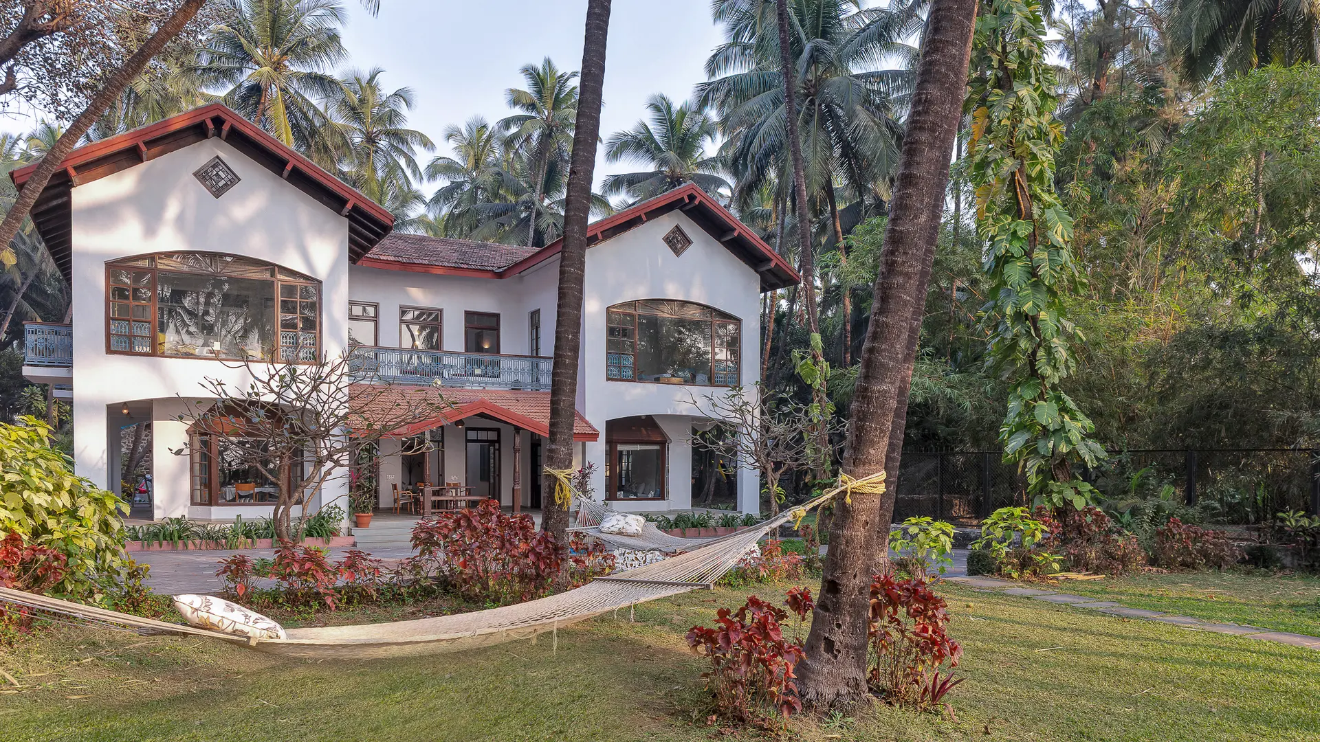 Thalassea - Thal, Alibaug