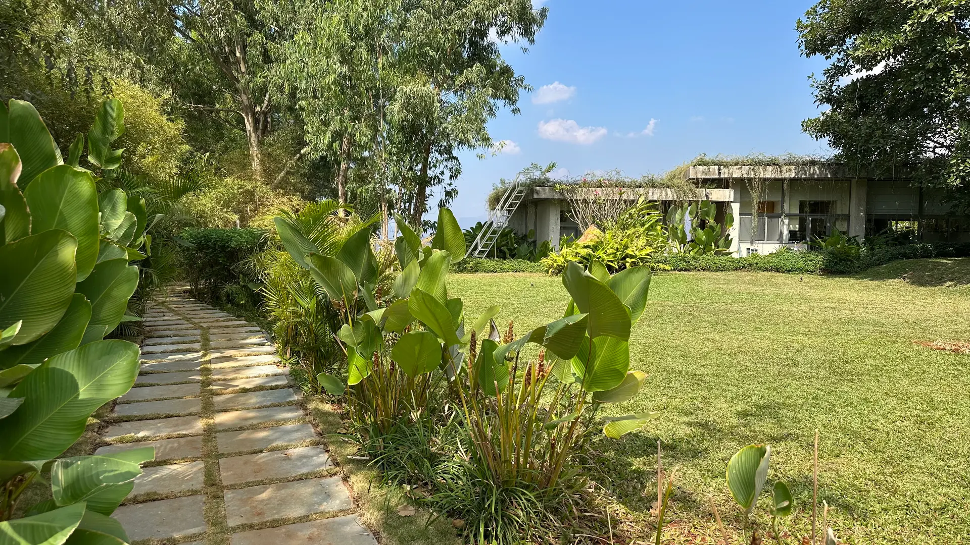 Image 39 of the property