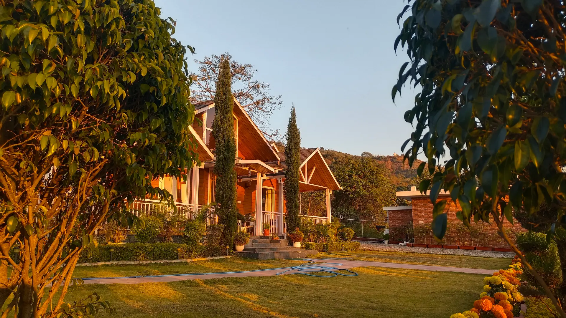 Cottage Glade