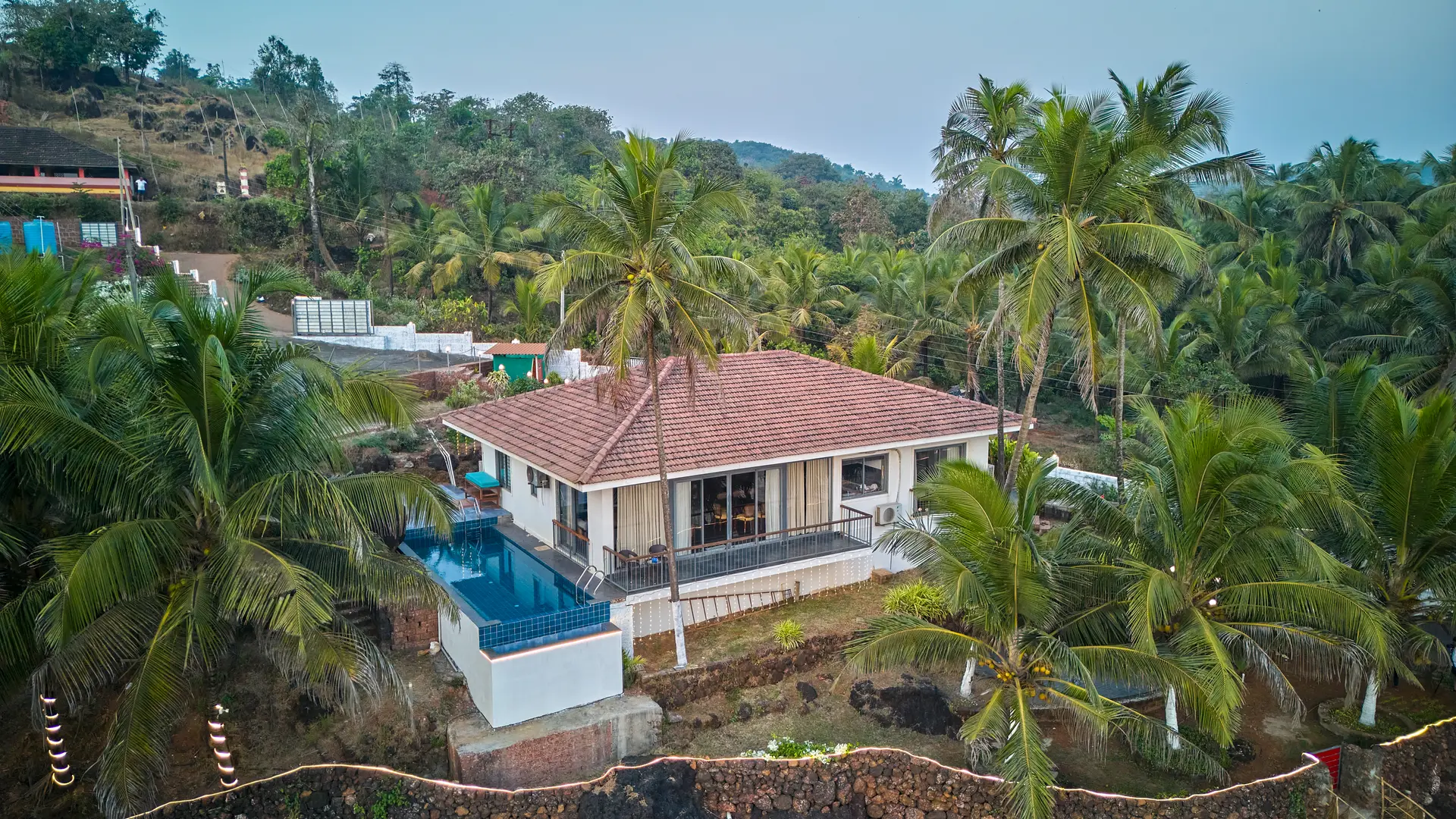 Image 18 of the property