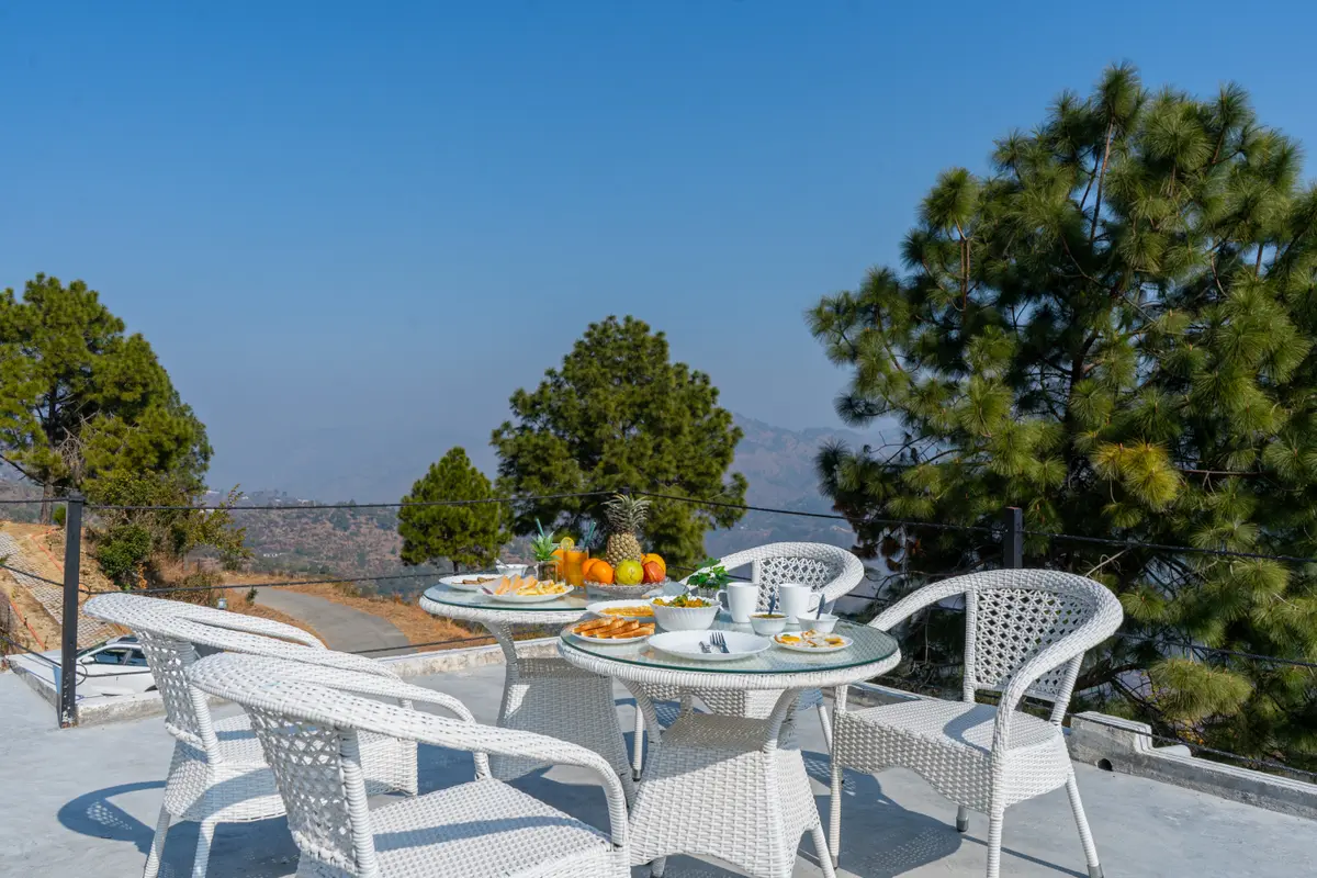 Breakfast with a view