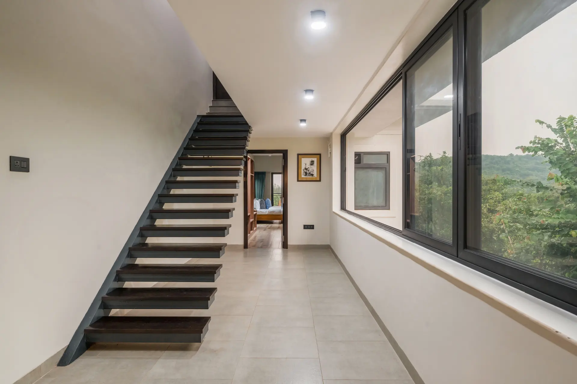 Image 13 of the property