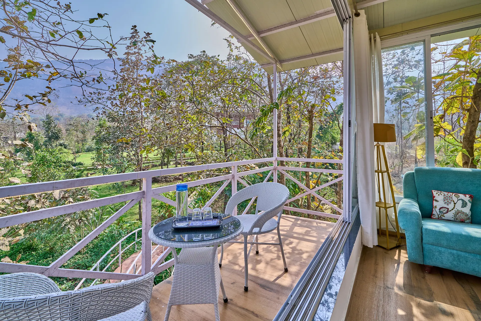 Chirping Chalet