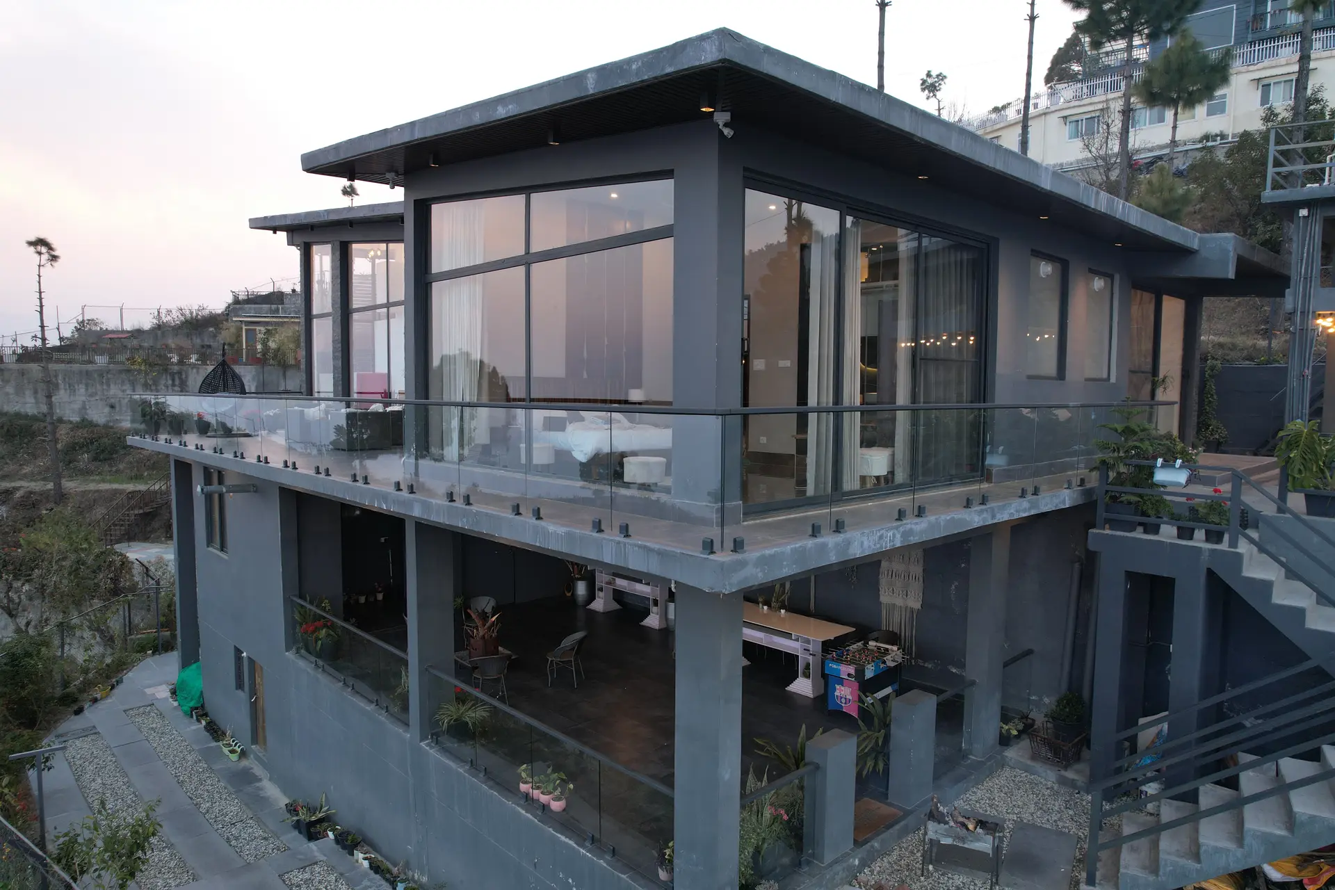 Image 12 of the property