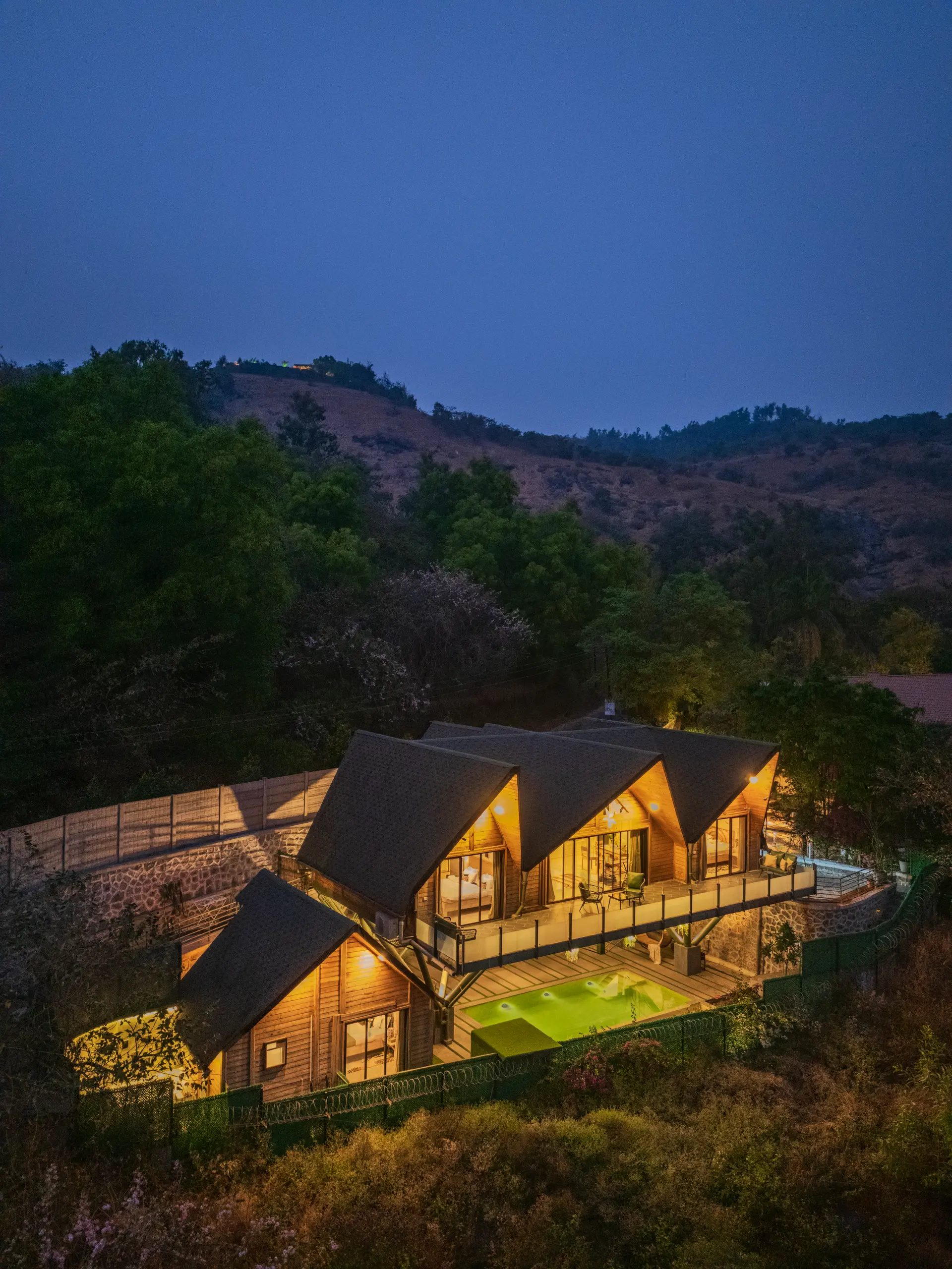 Image 9 of the property