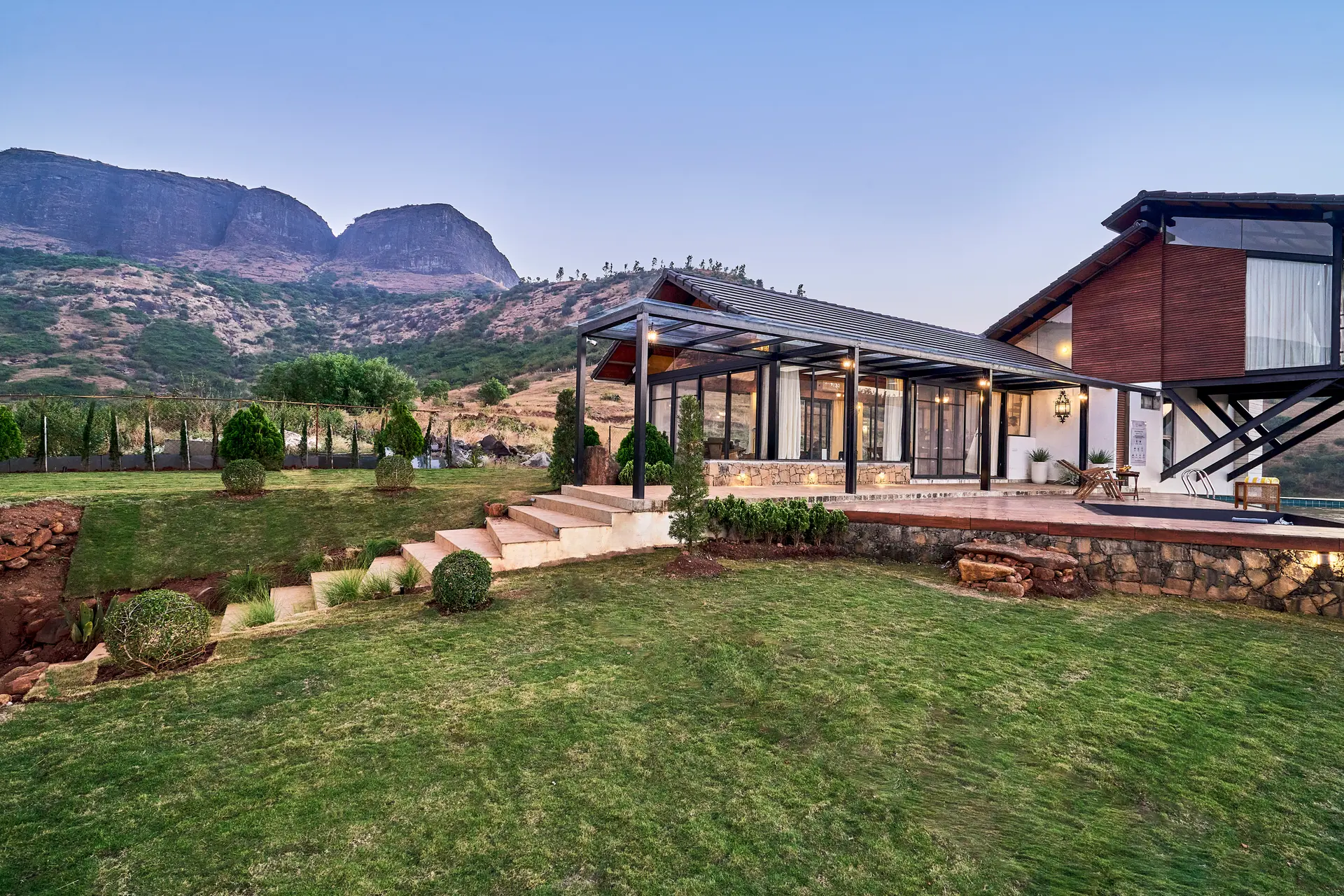 Image 18 of the property