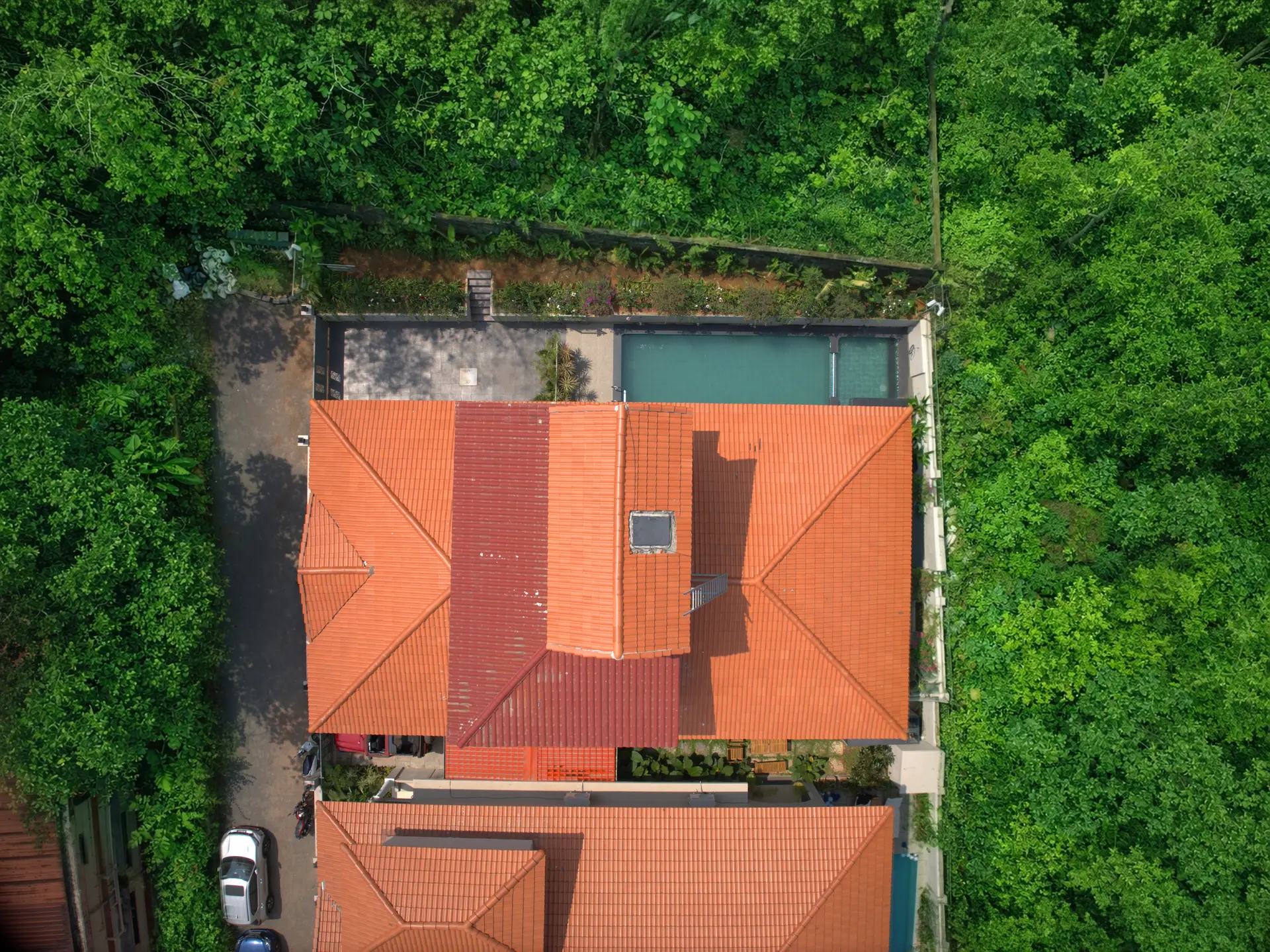 Image 30 of the property