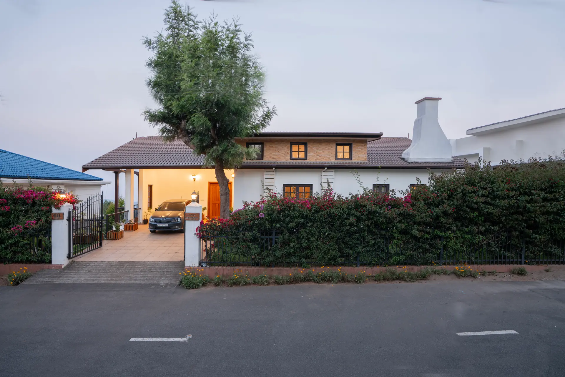 Image 26 of the property