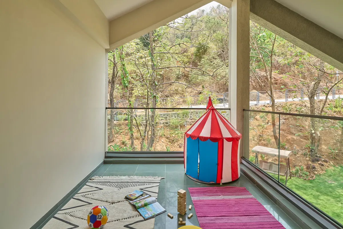 Let kids enjoy in the kids play zone.