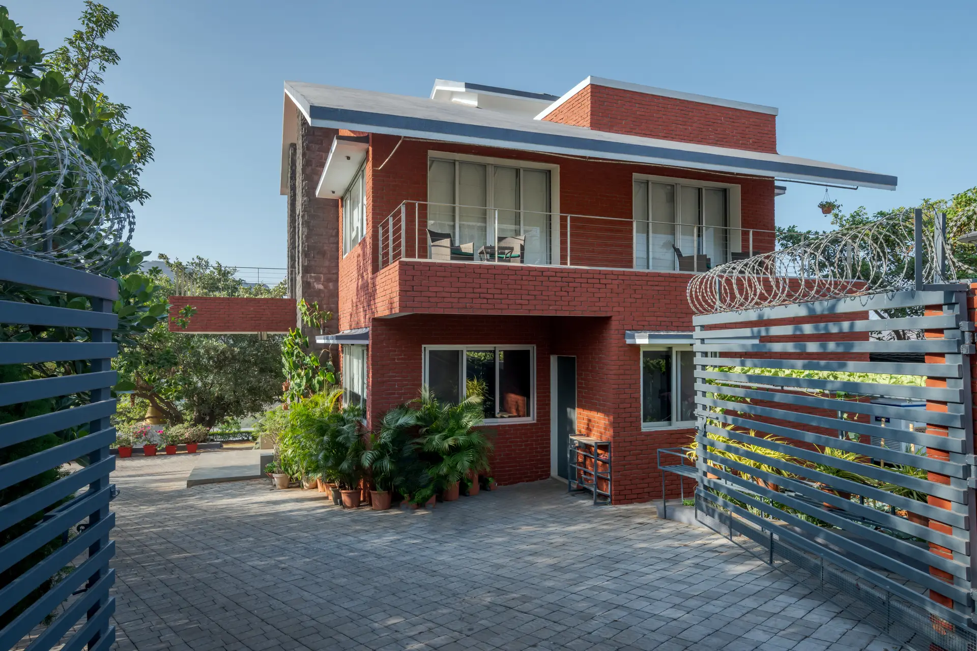 Image 33 of the property