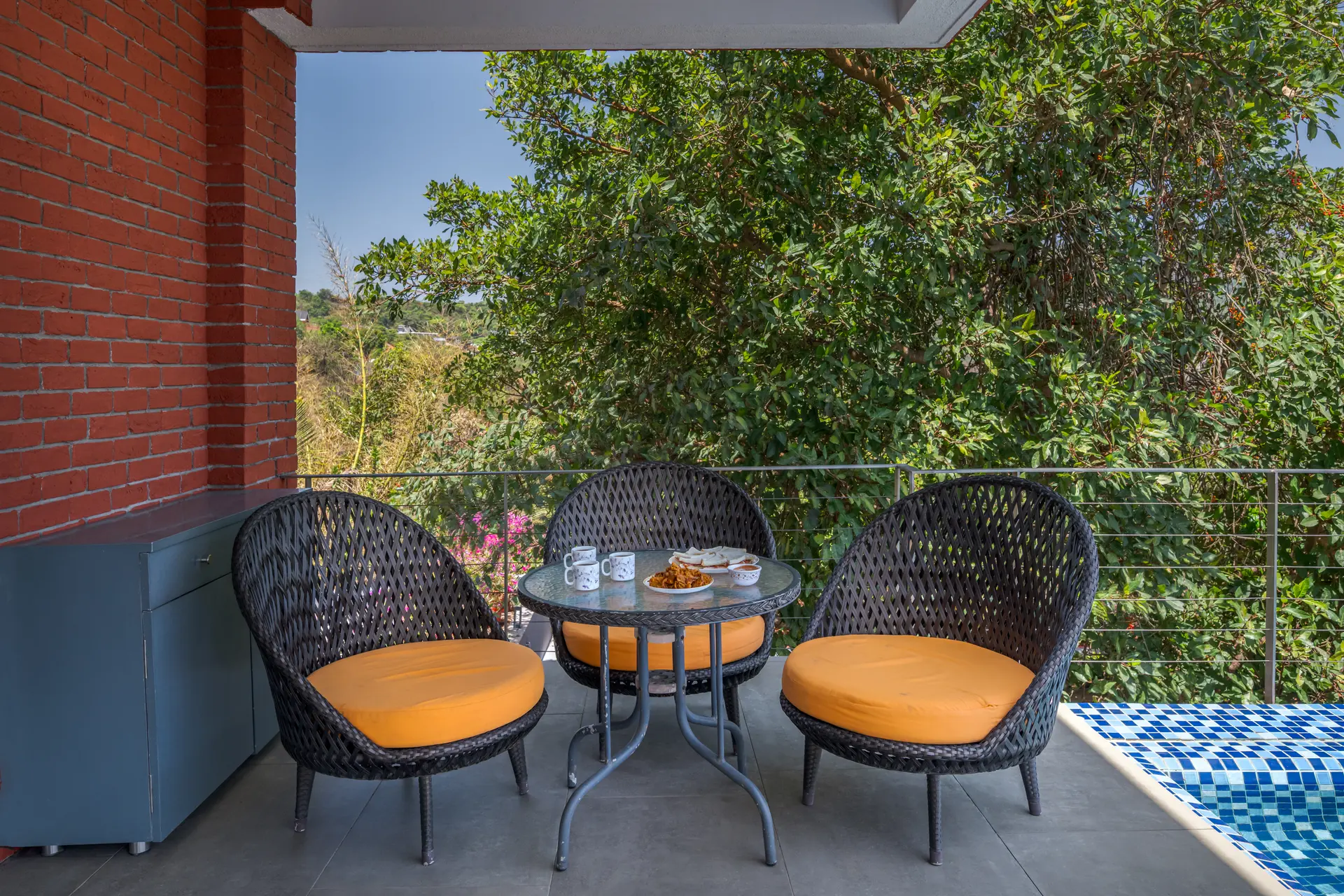 Image 12 of the property