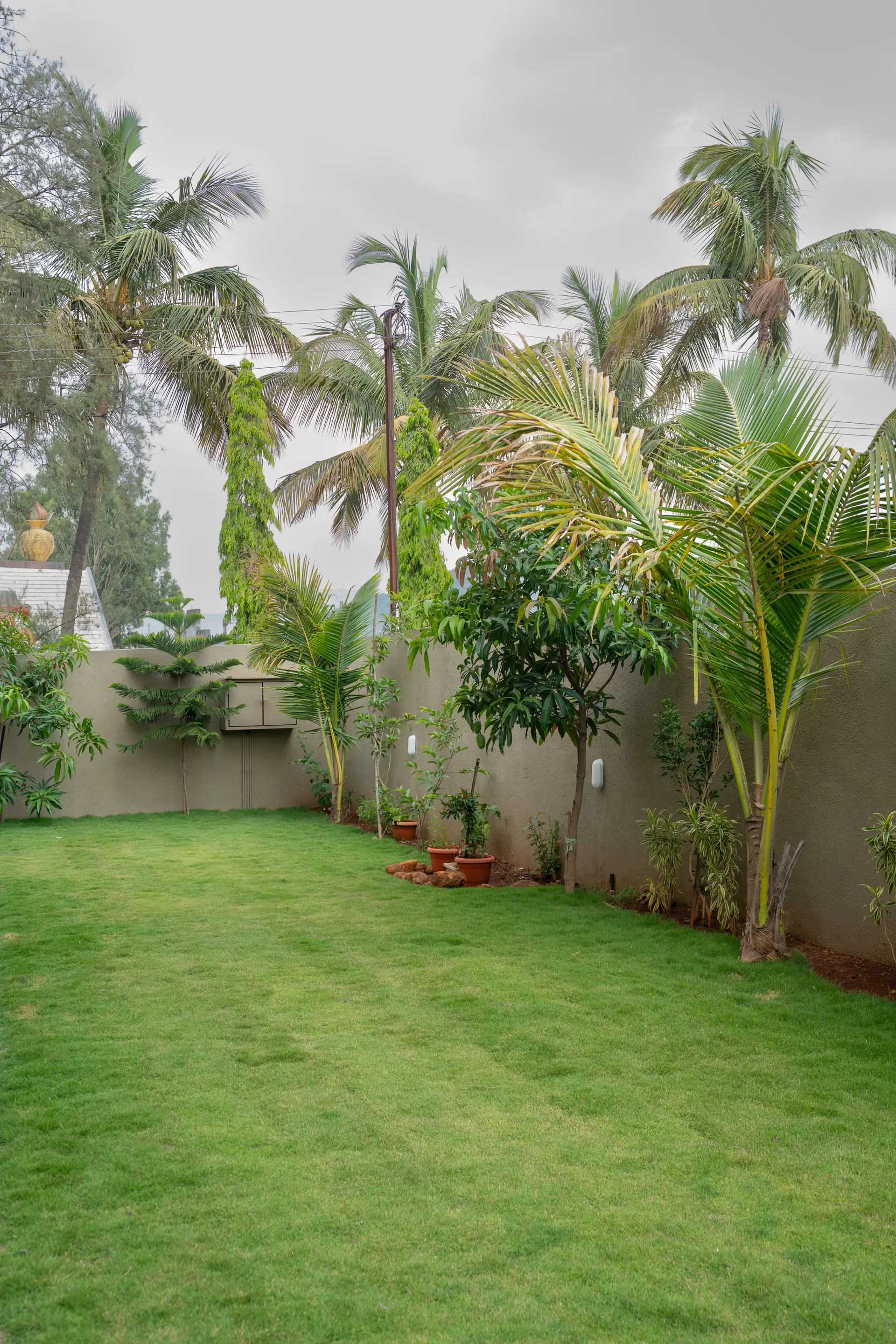 Image 18 of the property