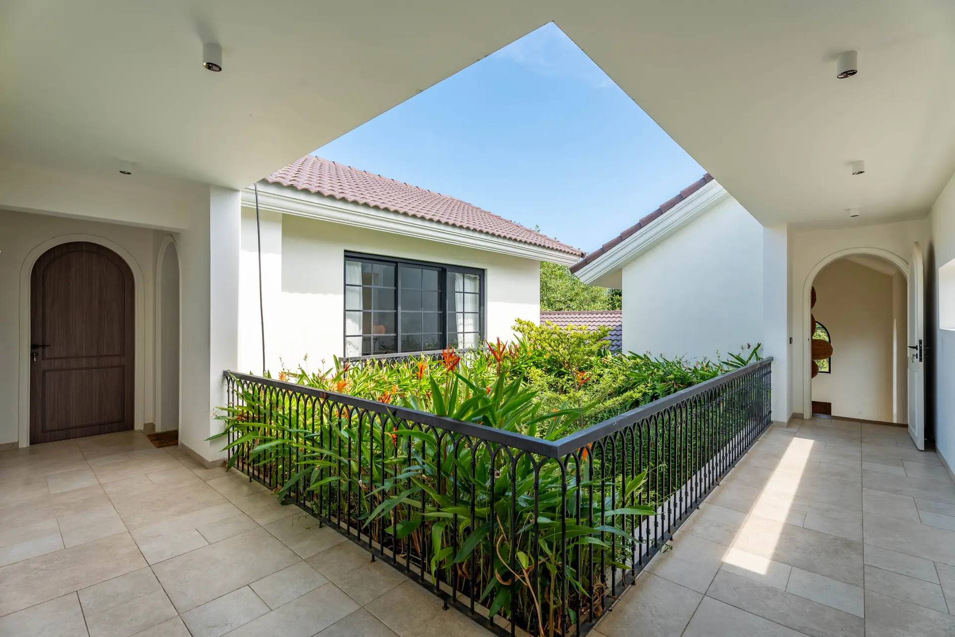 Image 35 of the property