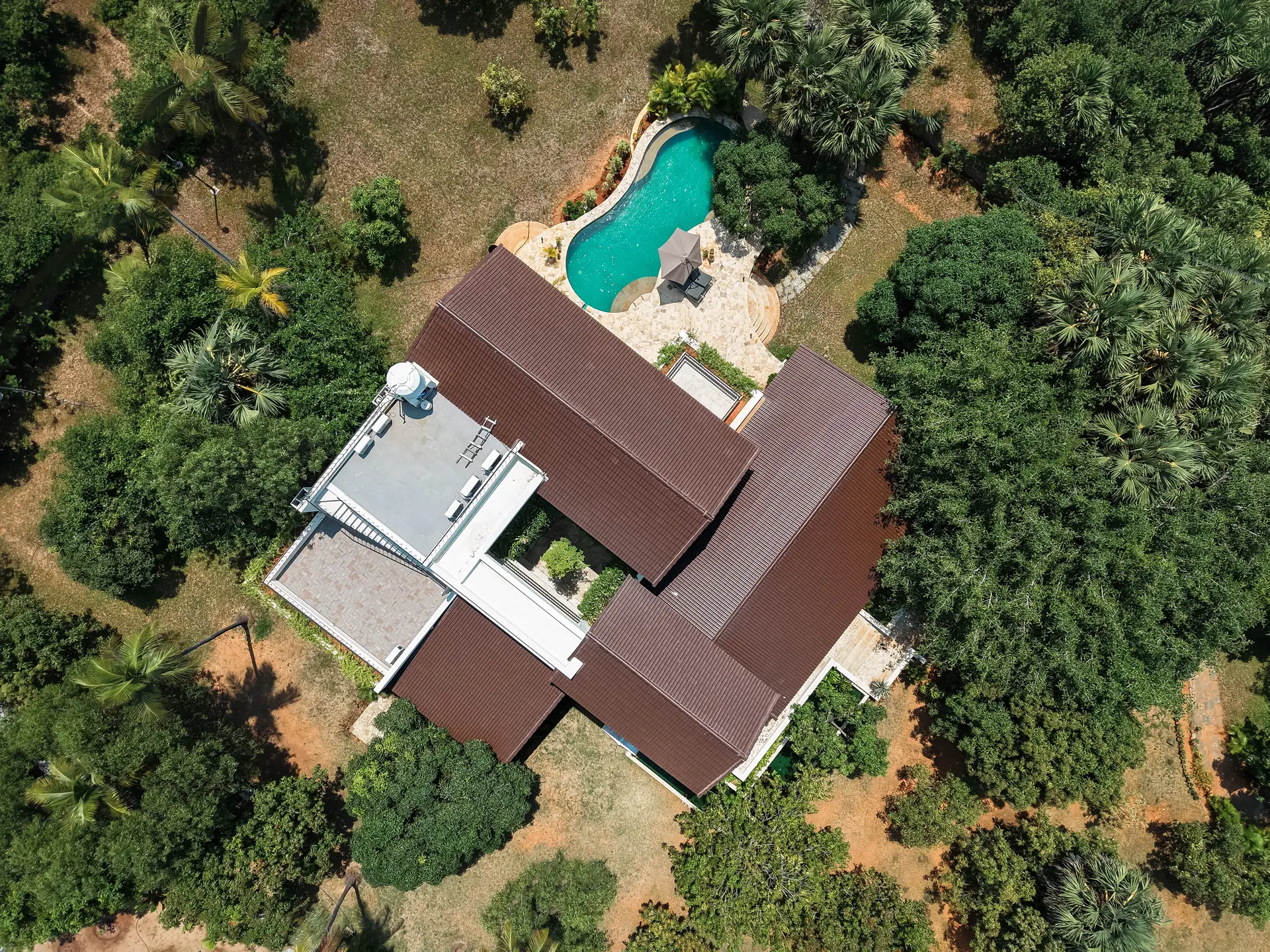 Image 41 of the property