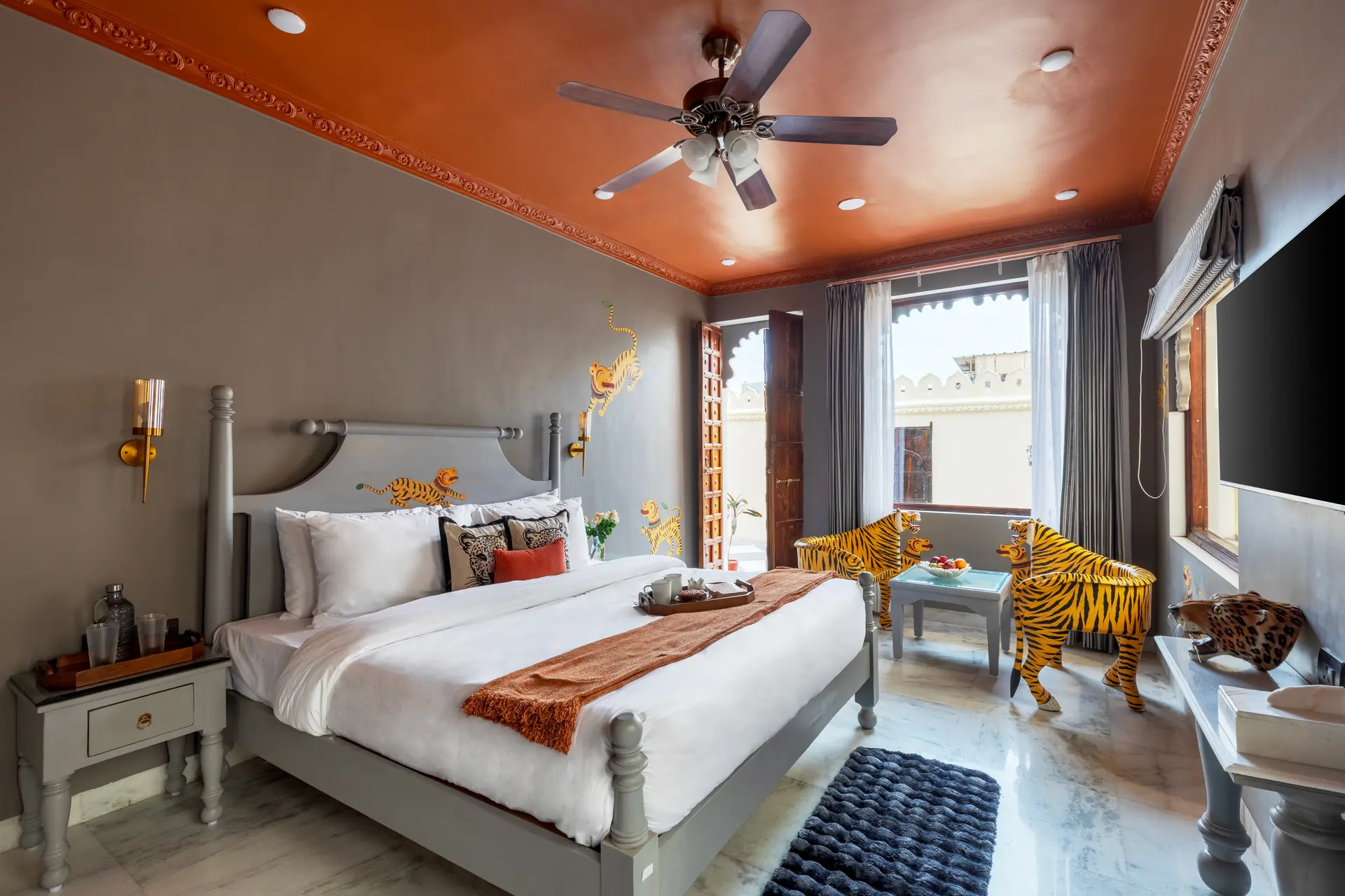 Rang Havelii (Raj Aangan Rooms)