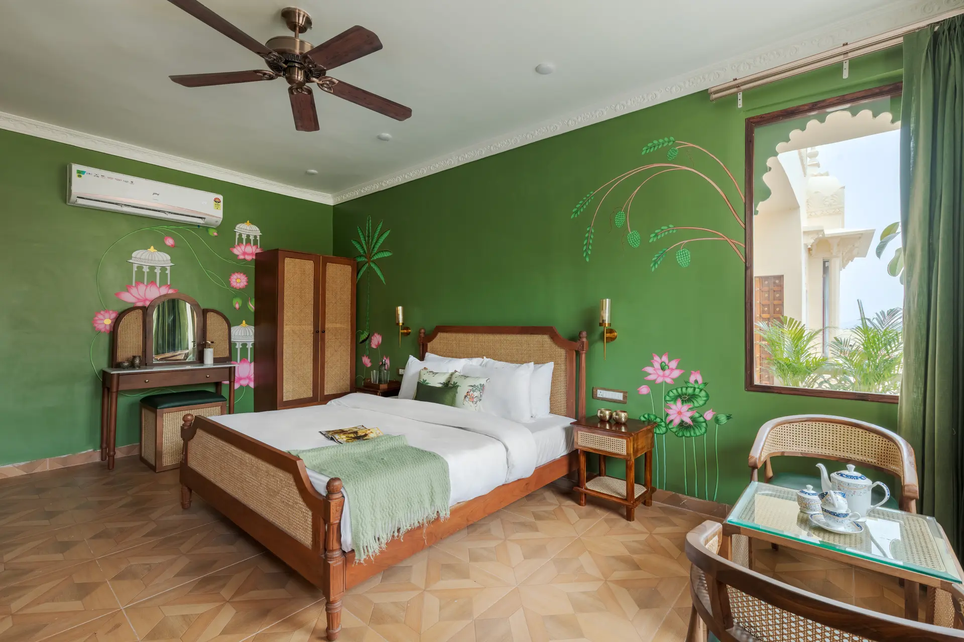 Rang Havelii (Raj Aangan Rooms)