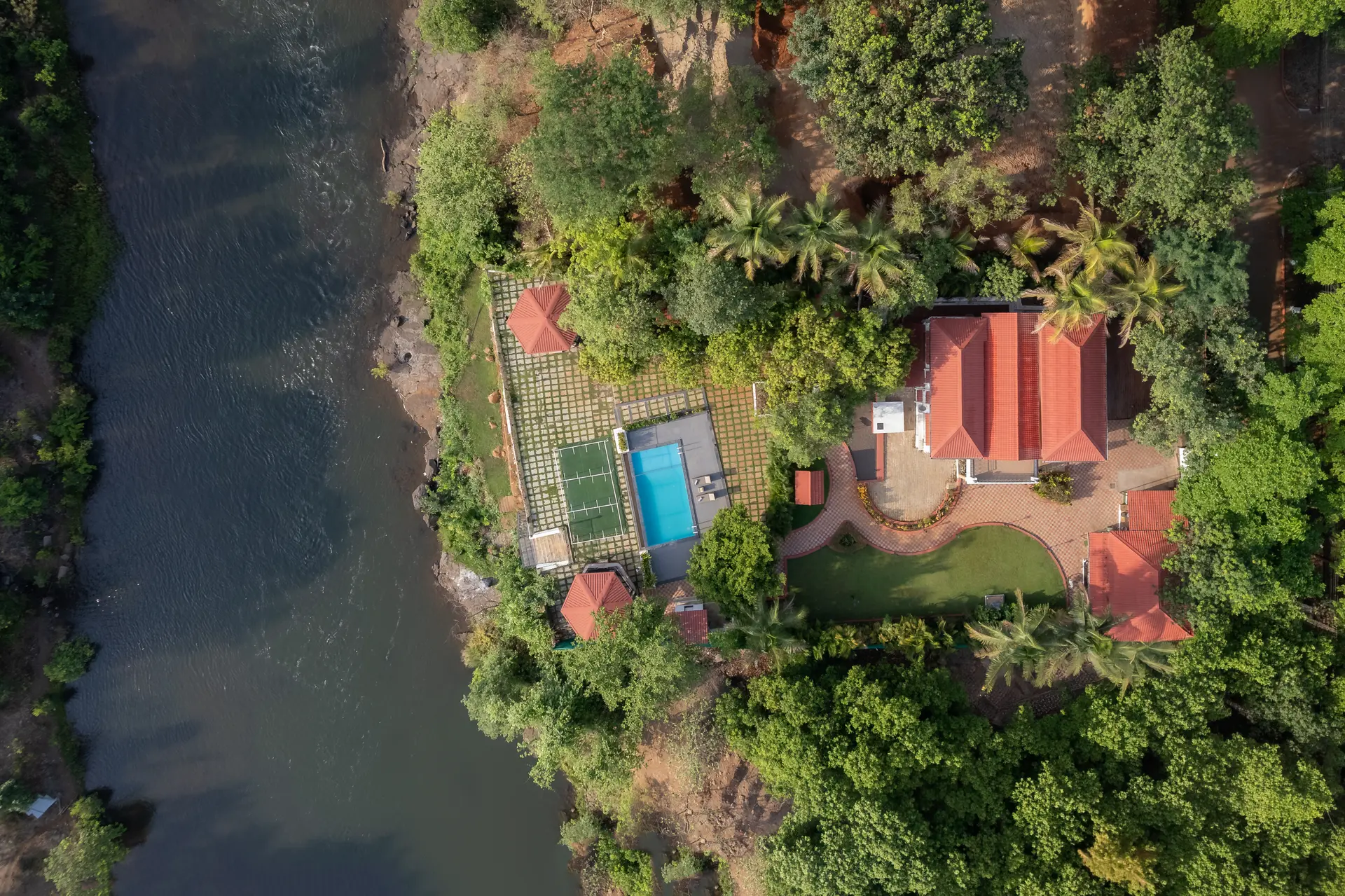 Image 45 of the property
