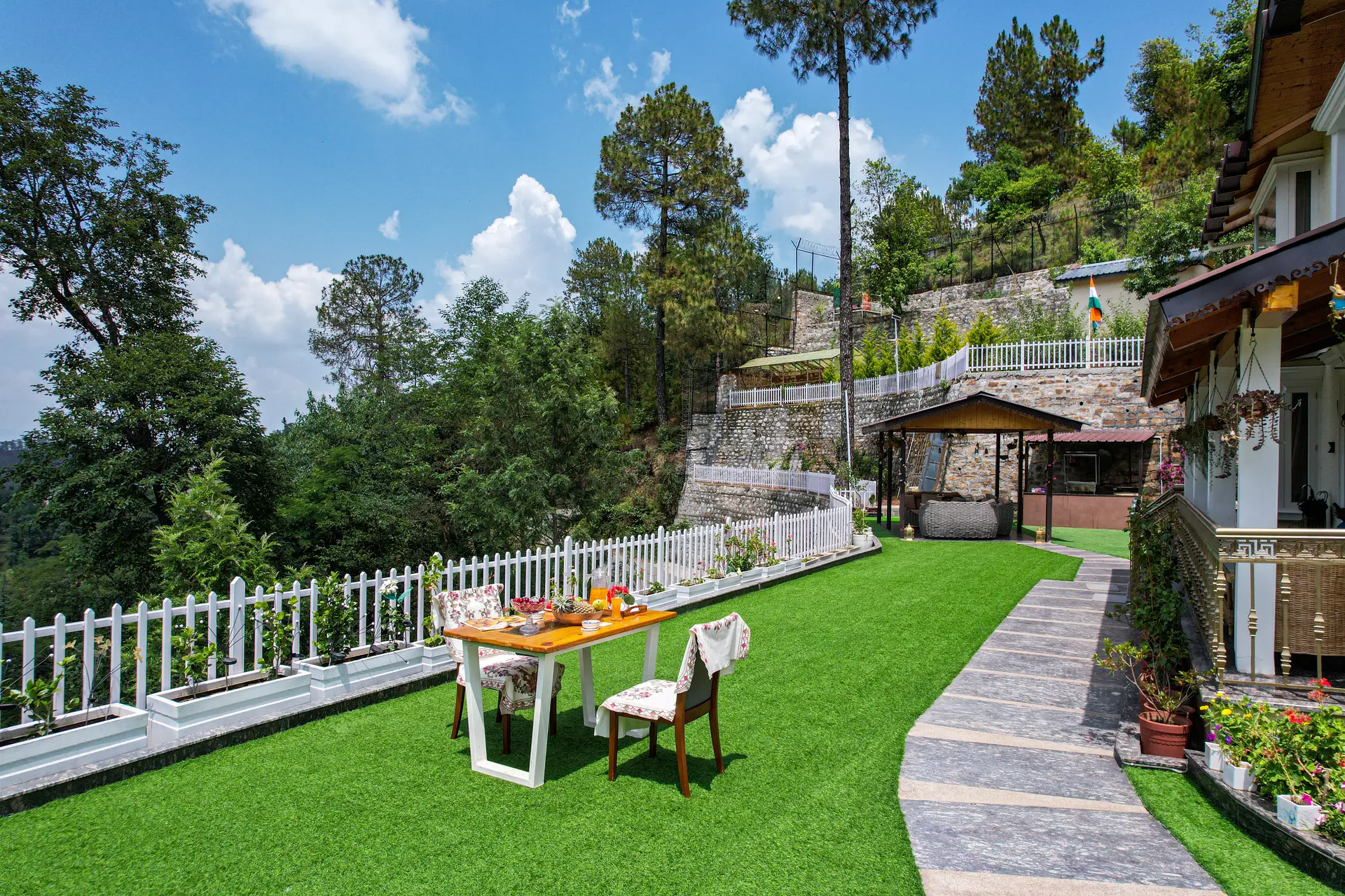Canopy Cottage 