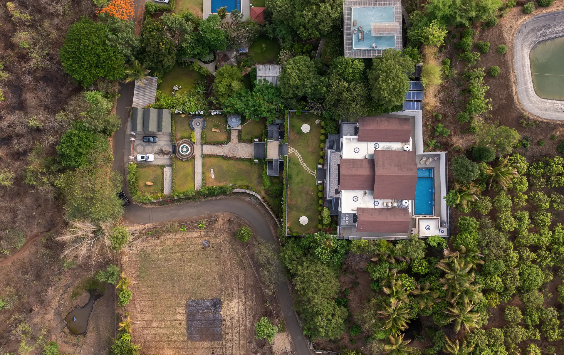 Image 58 of the property