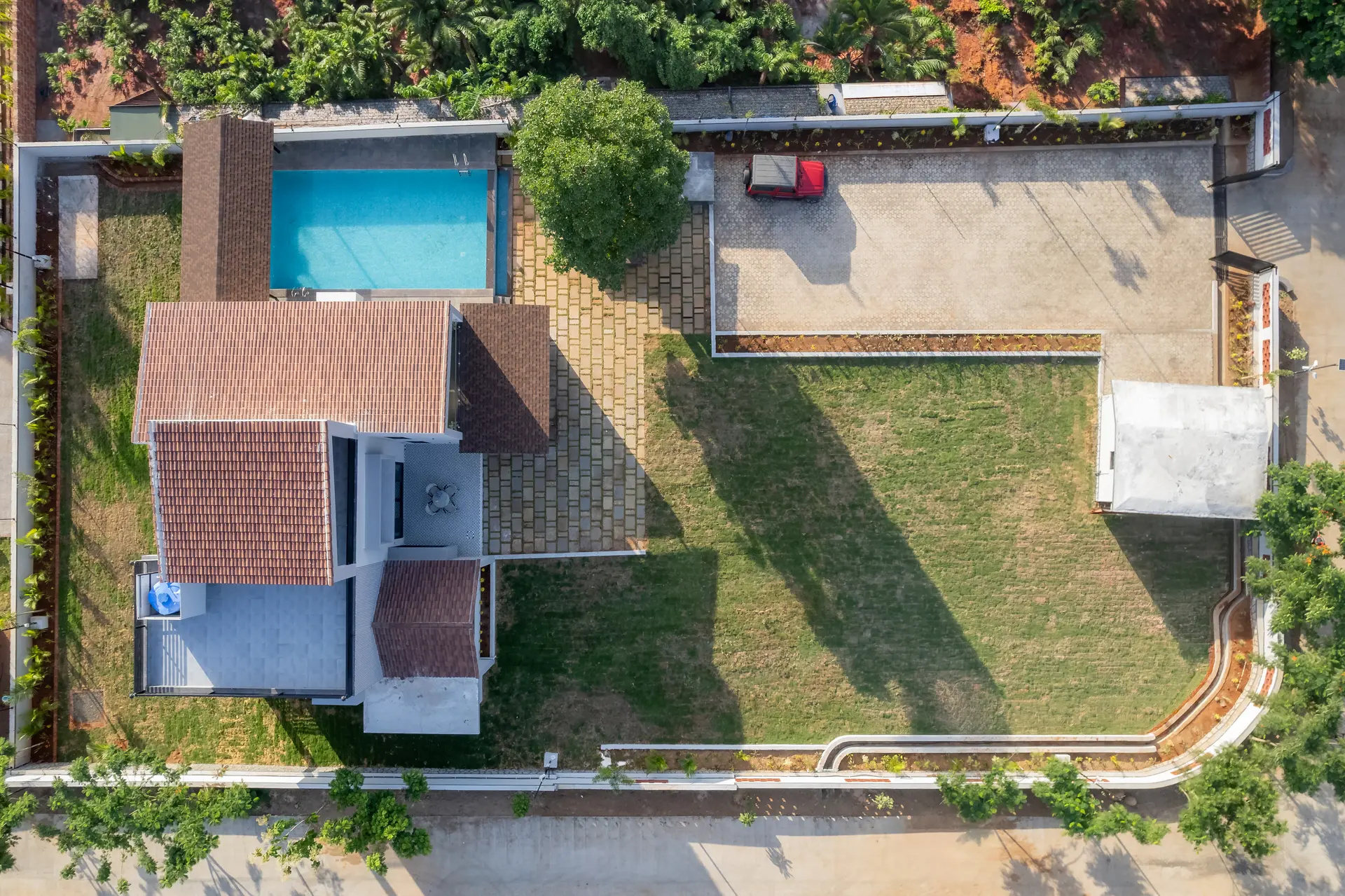 Image 6 of the property