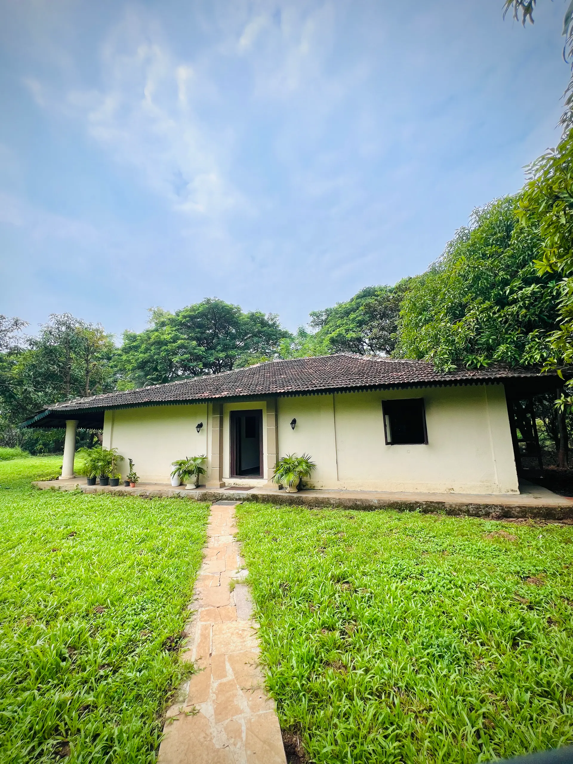 Image 7 of the property
