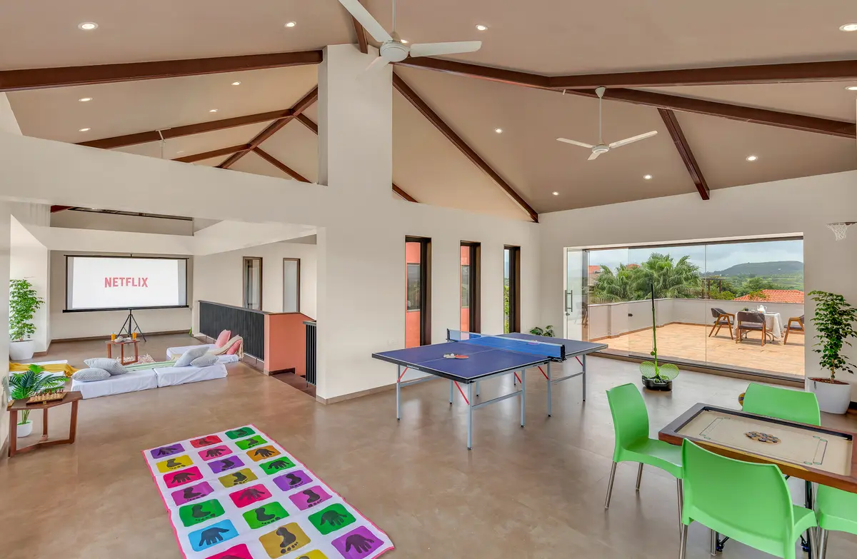 Challenge your loved ones to friendly rounds of table tennis, carrom, board games, or badminton, where every game brings everyone closer.