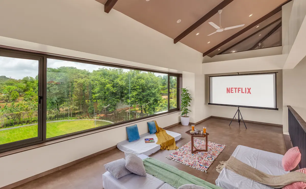 Gather around the projector for a cosy movie night filled with laughter, popcorn and your favourite people