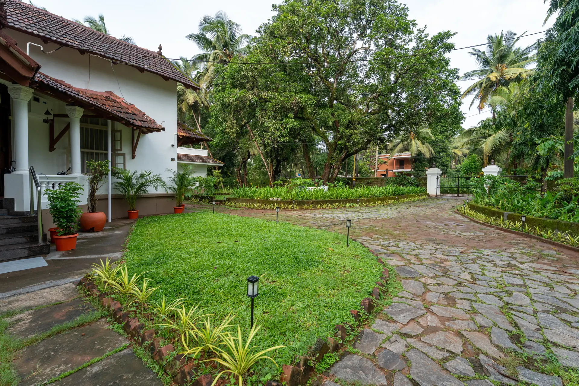 Image 13 of the property