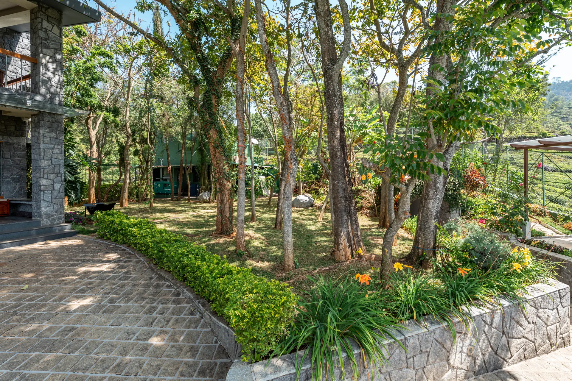 Image 33 of the property