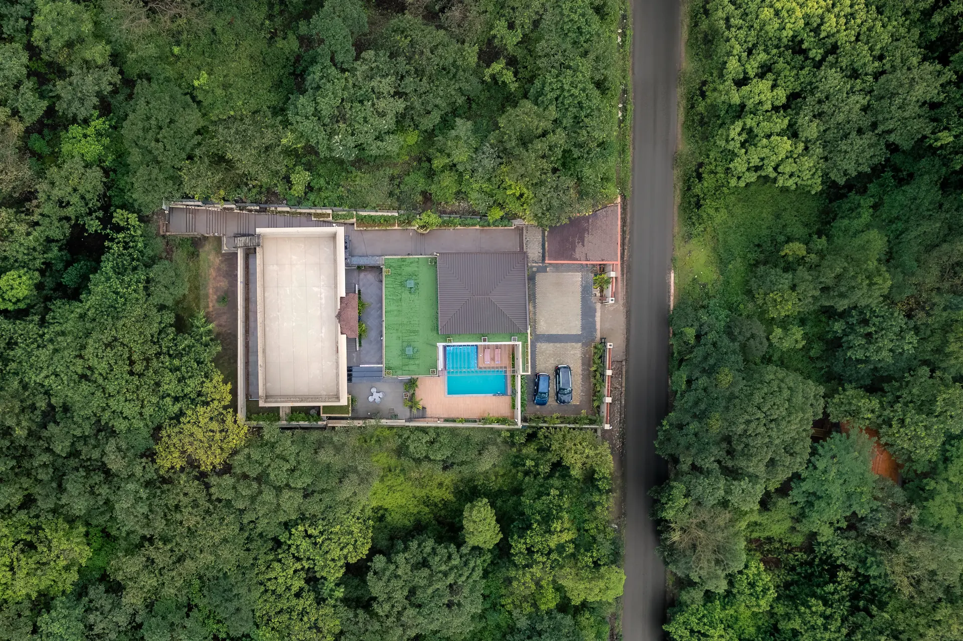 Image 45 of the property
