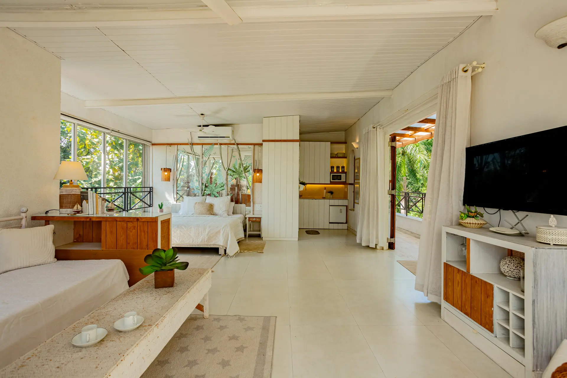 Image 11 of the property
