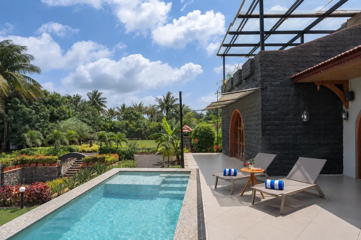  Take a refreshing dip in the private plunge pool, stretch out beside the water, and let the afternoon unfold at its own pace
