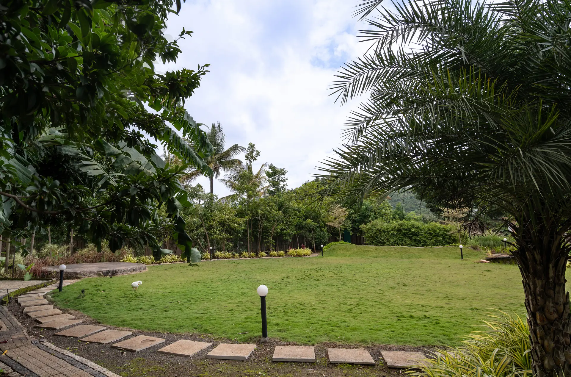 Image 27 of the property