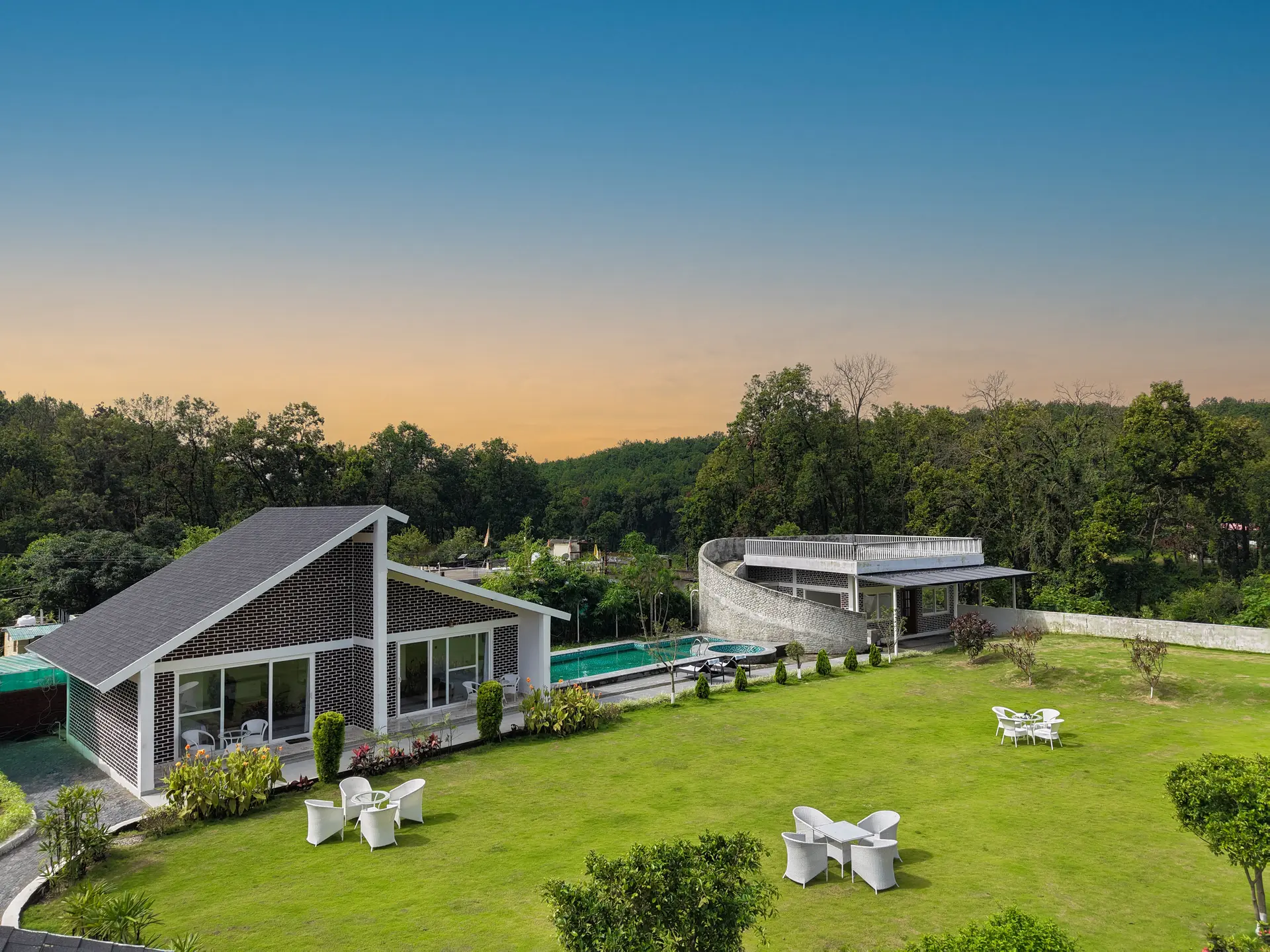Image 9 of the property
