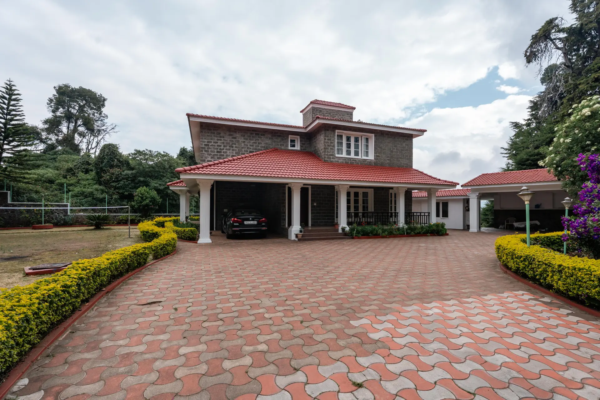 Image 25 of the property