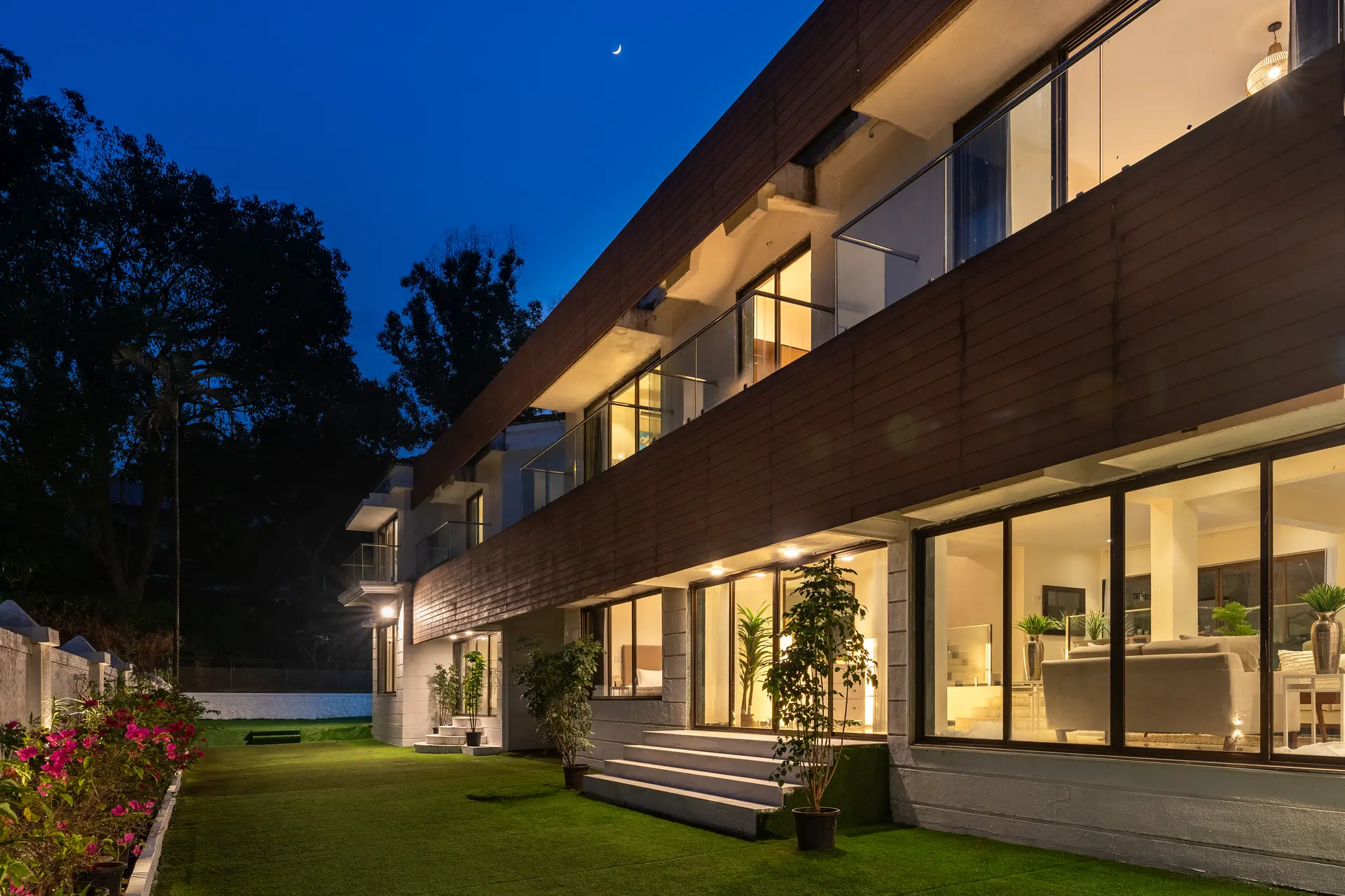 Image 9 of the property