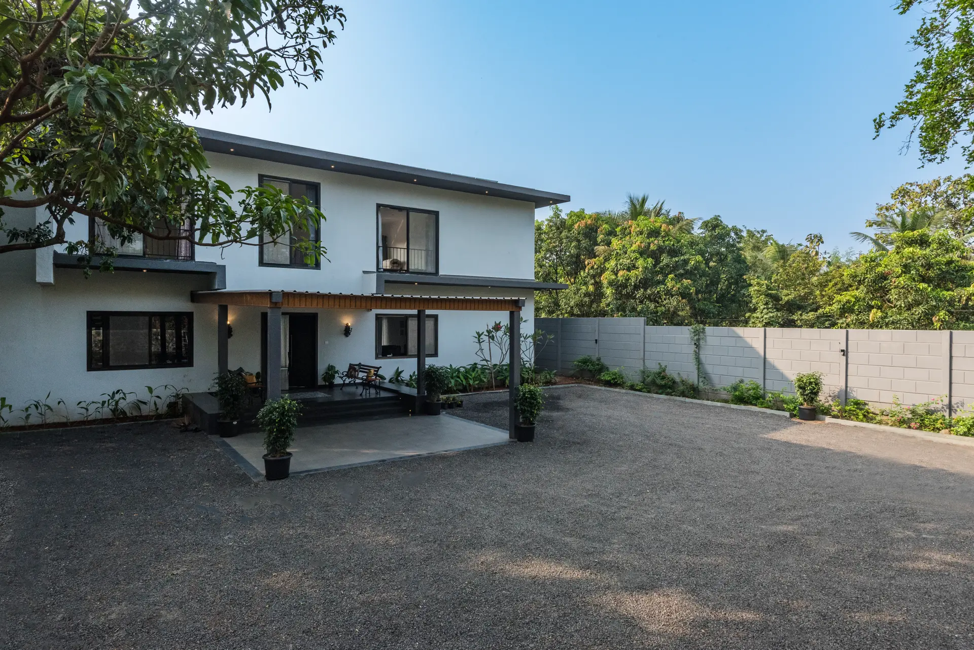 Image 32 of the property