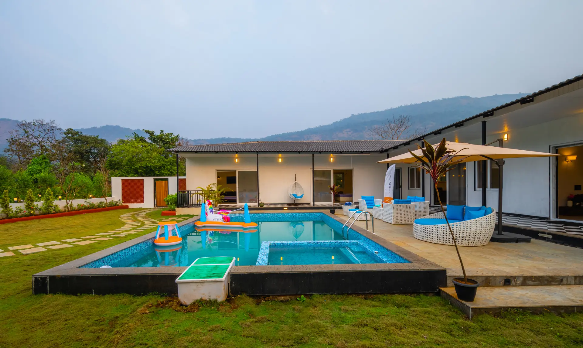 Turquoise Maison - Karjat, Maharashtra
