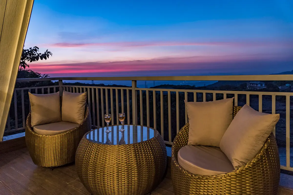 Wine & Dine with a mesmerising view of the hills.