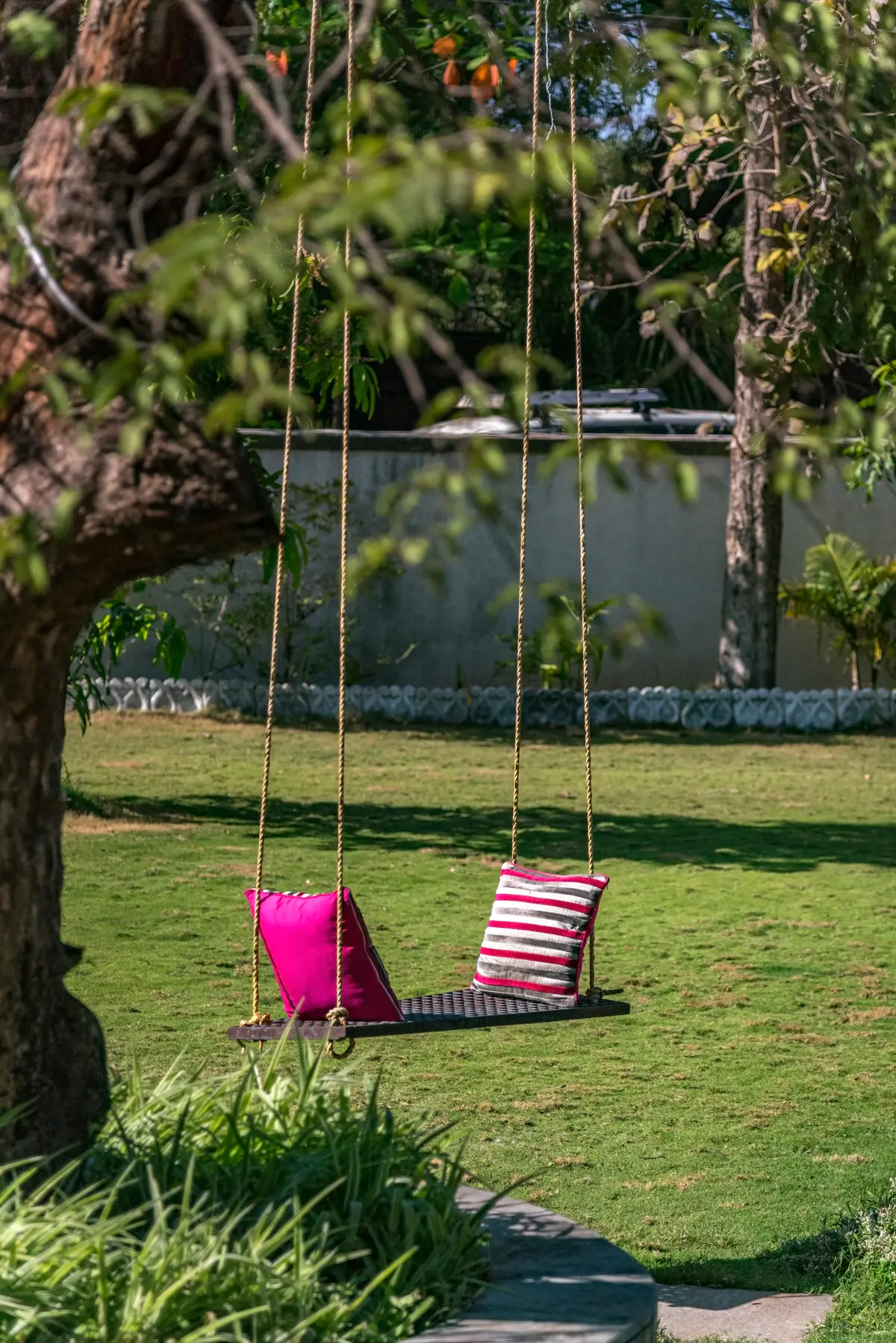 Swinging into the weekend like...