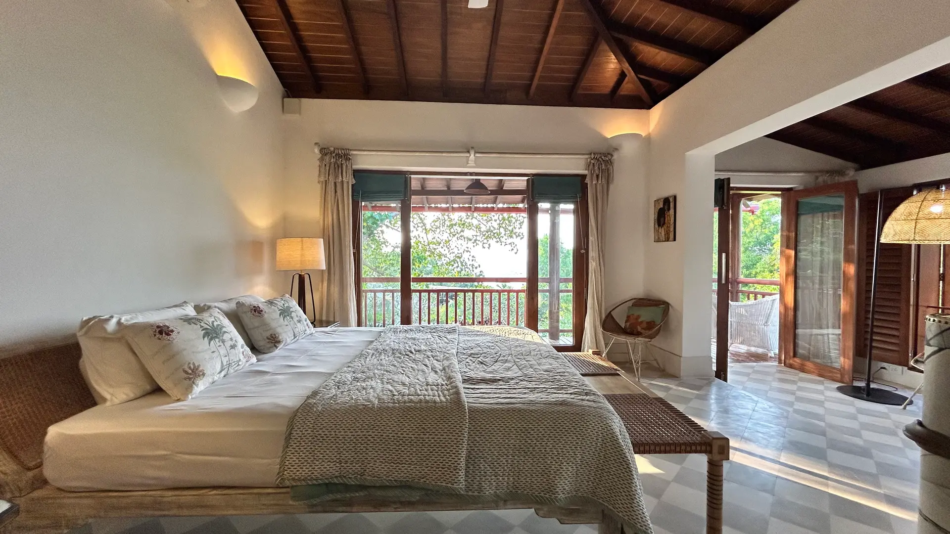 Stella Maris Beach House, Redi